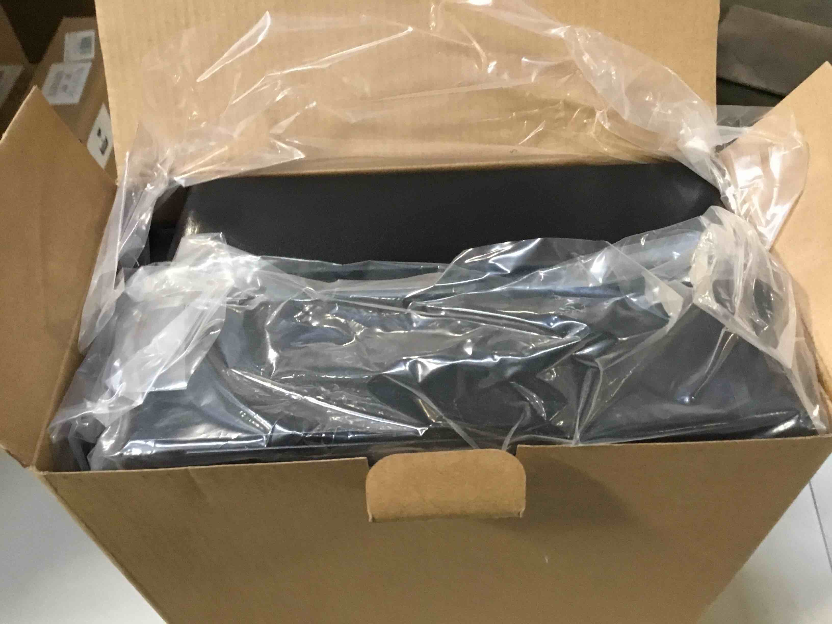 https://s3.amazonaws.com/lotting-images-prod/bidfta/PNK2264022_1739293099269.jpeg