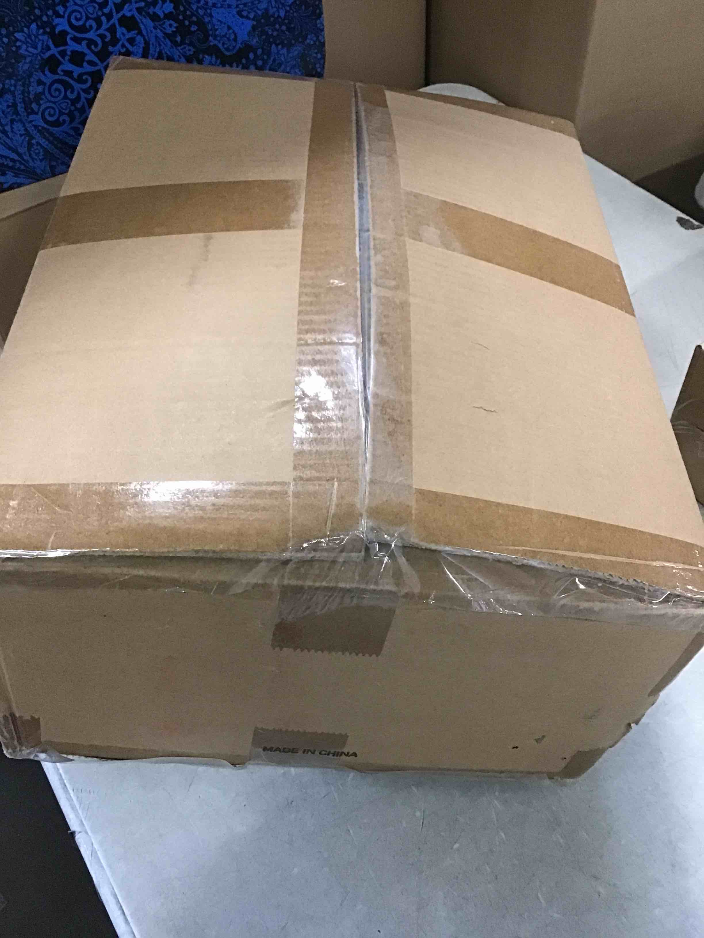 https://s3.amazonaws.com/lotting-images-prod/bidfta/PNK2267032_1738940007484.jpeg