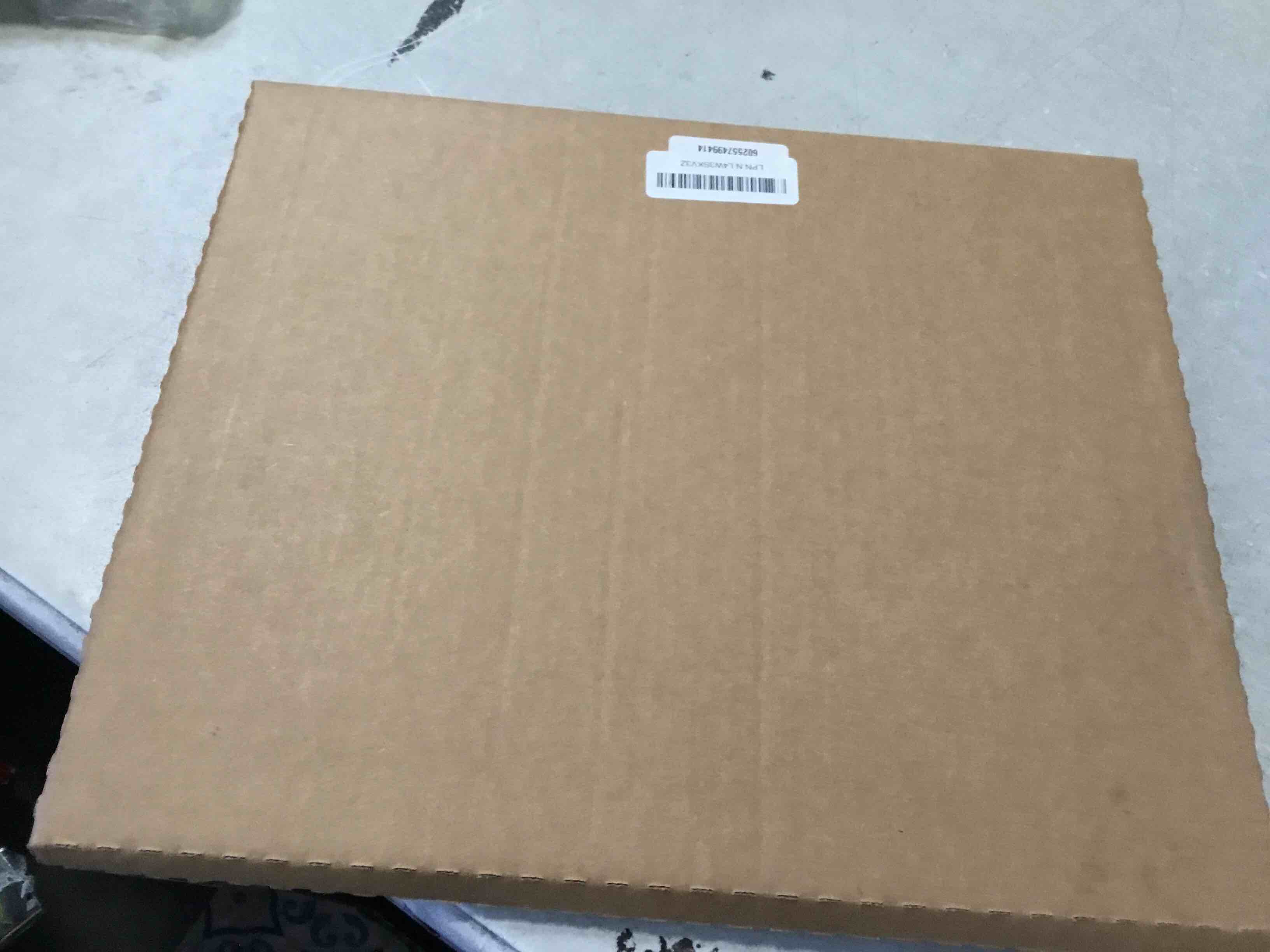 https://s3.amazonaws.com/lotting-images-prod/bidfta/PNK2267241_1739204684901.jpeg
