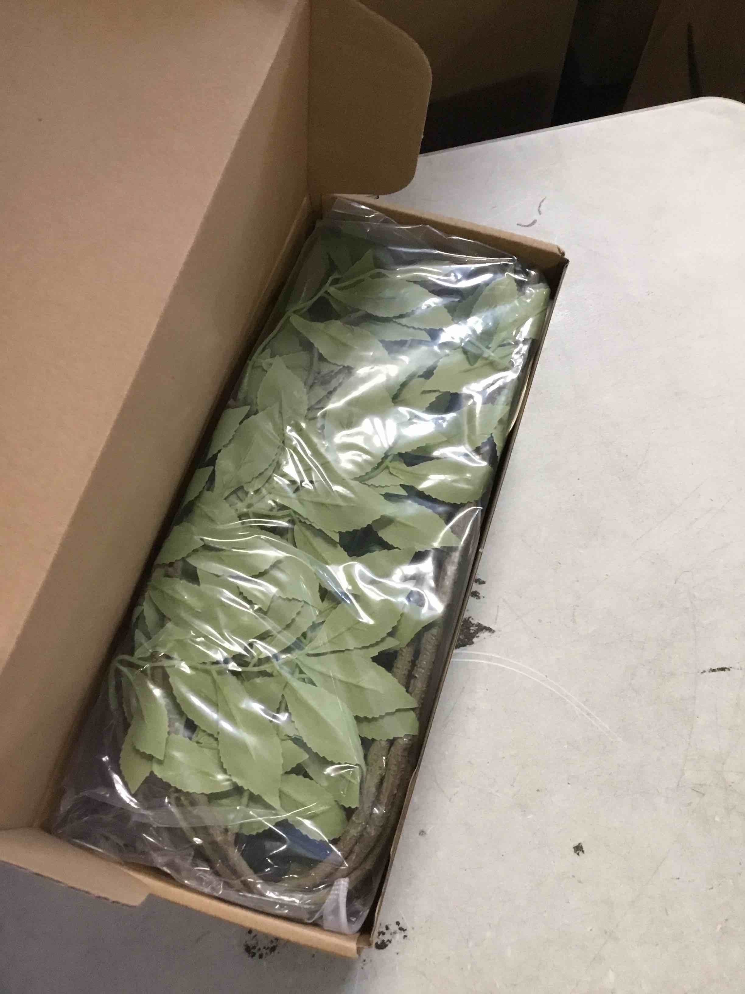 https://s3.amazonaws.com/lotting-images-prod/bidfta/PNK2267264_1739209313756.jpeg