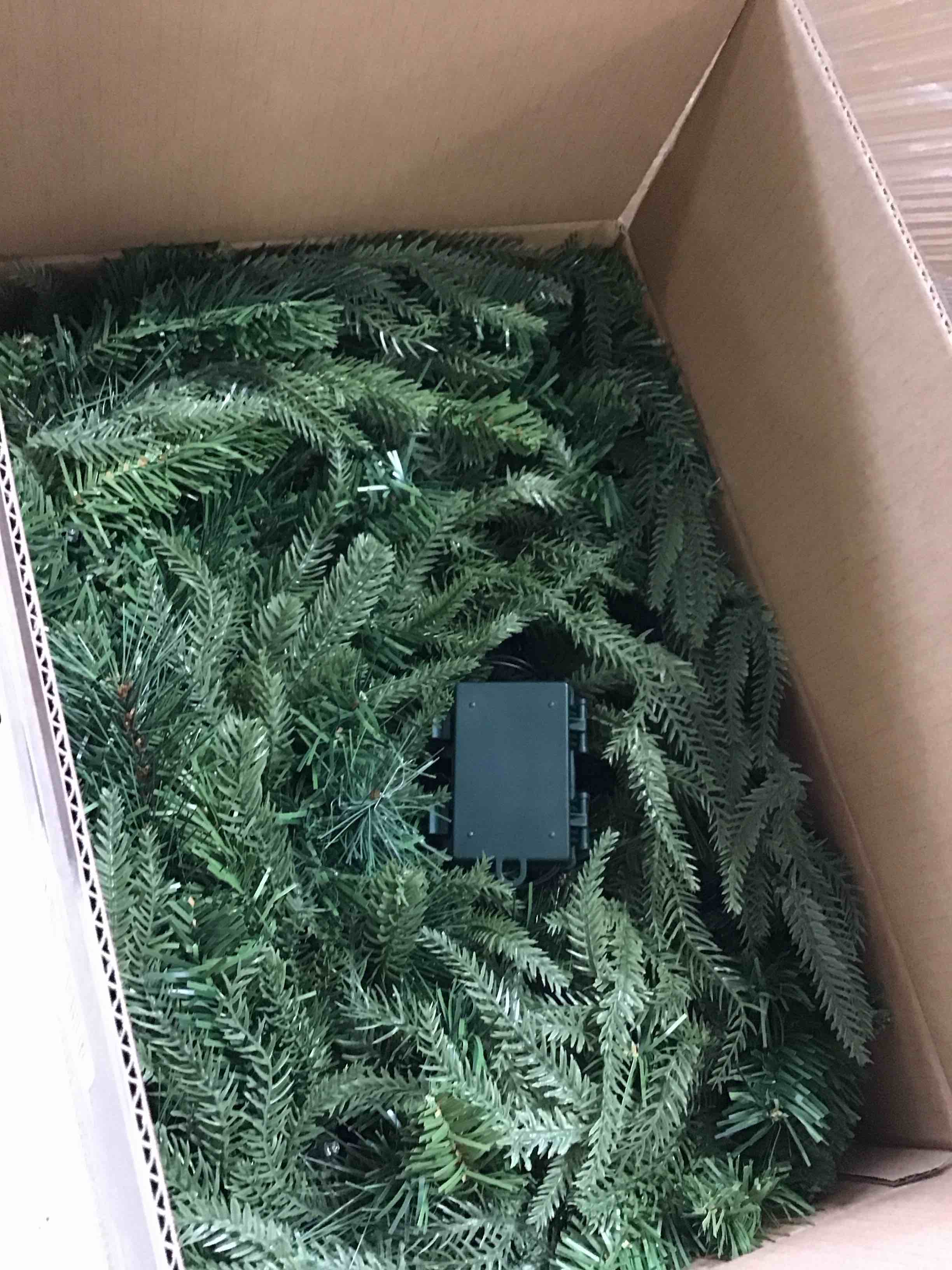 https://s3.amazonaws.com/lotting-images-prod/bidfta/PNK2268617_1739905149002.jpeg