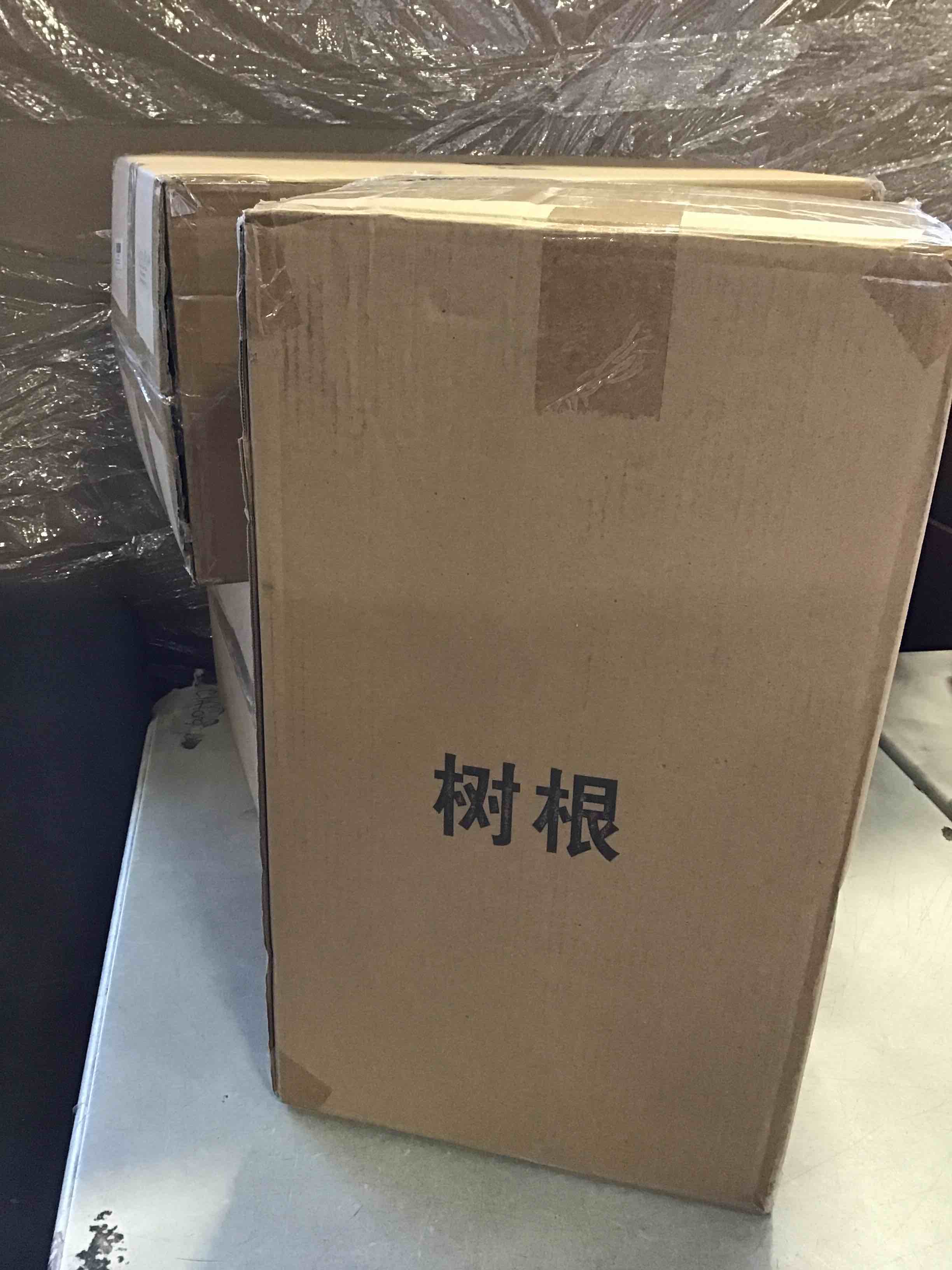 https://s3.amazonaws.com/lotting-images-prod/bidfta/PNK2268695_1740057867575.jpeg