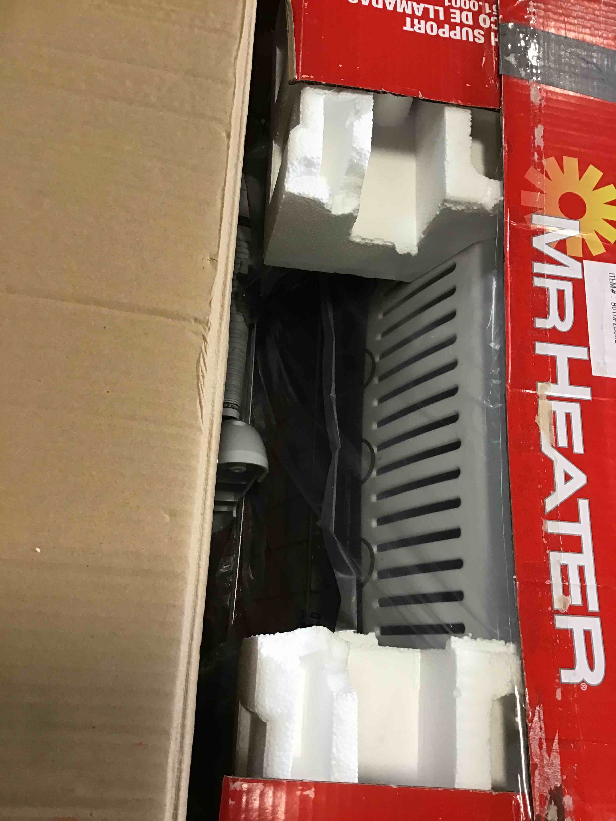 https://s3.amazonaws.com/lotting-images-prod/bidfta/PNK2269863_1739821534480.jpeg