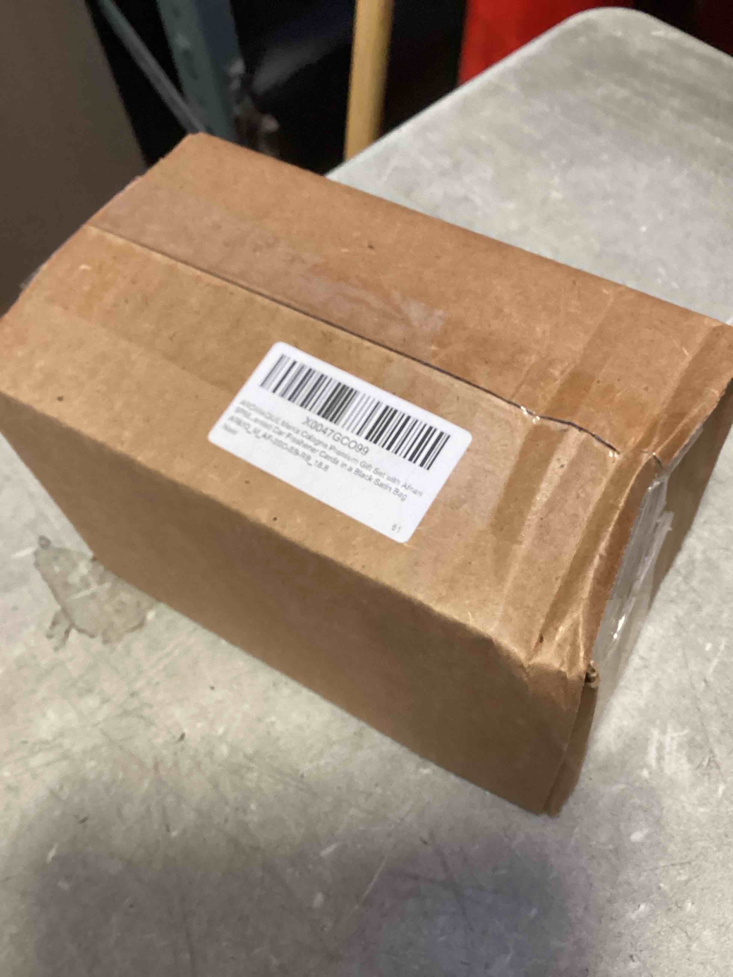 https://s3.amazonaws.com/lotting-images-prod/bidfta/PNK2273253_1738008592654.jpeg
