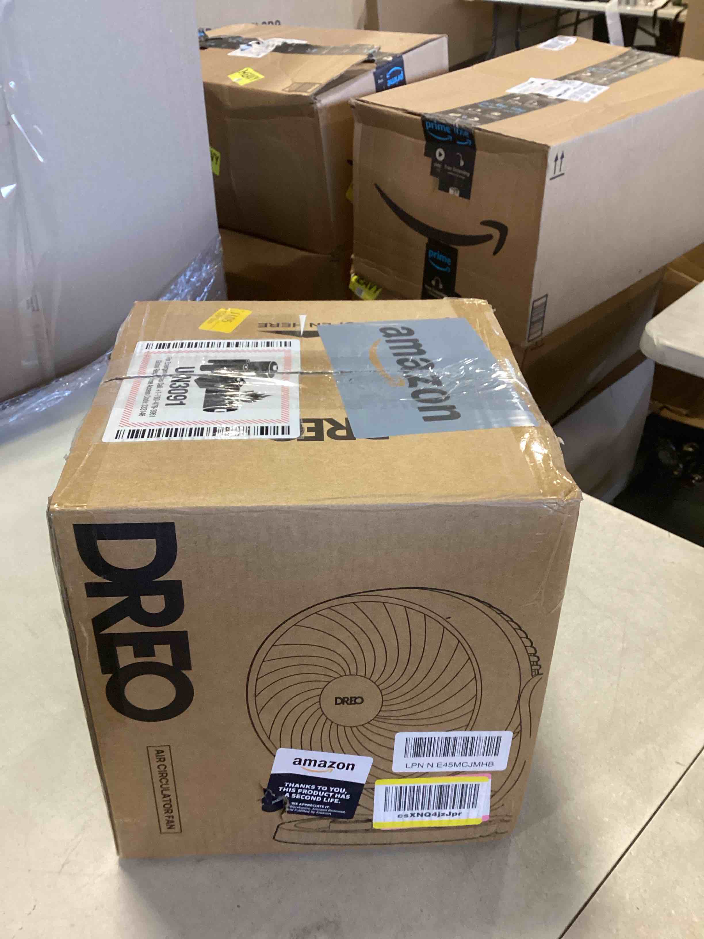 https://s3.amazonaws.com/lotting-images-prod/bidfta/PNK2273519_1737987517647.jpeg