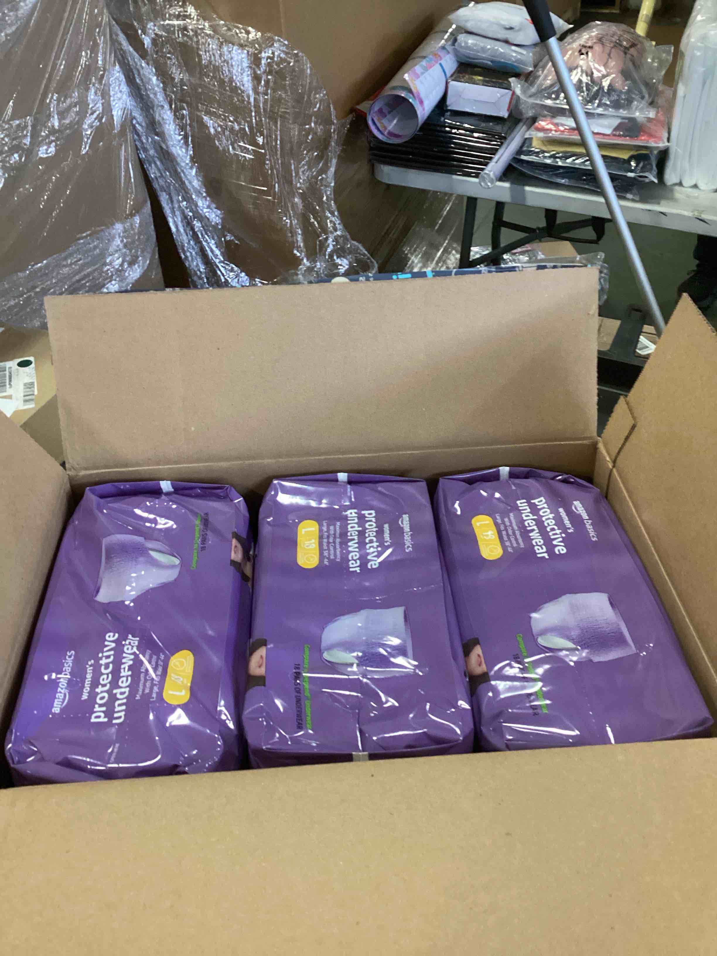 https://s3.amazonaws.com/lotting-images-prod/bidfta/PNK2274640_1738340179269.jpeg