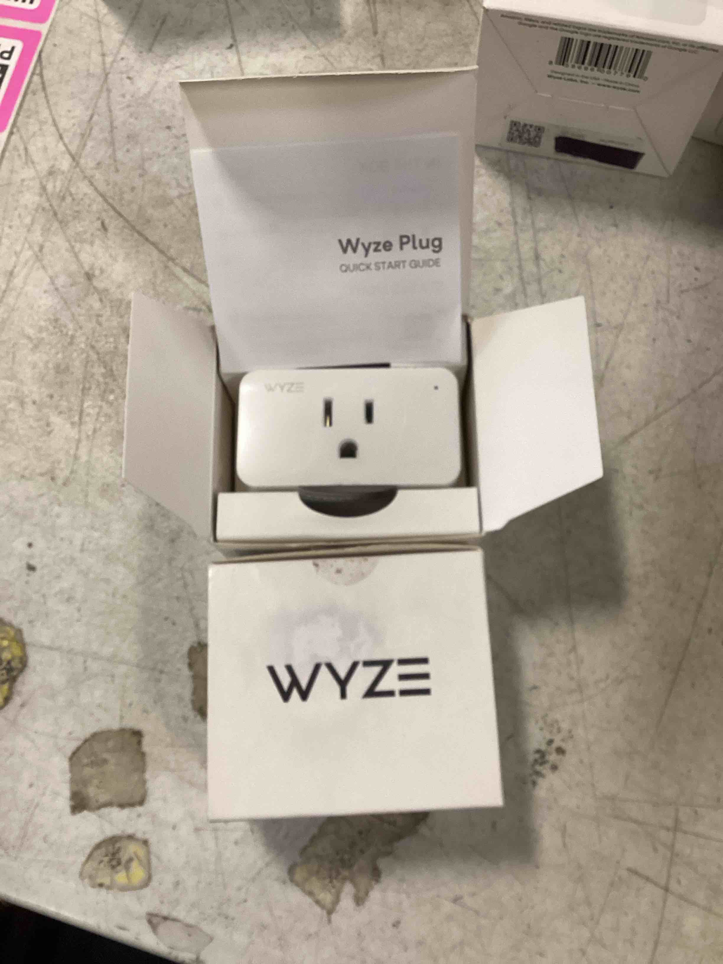 https://s3.amazonaws.com/lotting-images-prod/bidfta/PNK2276290_1738687164565.jpeg