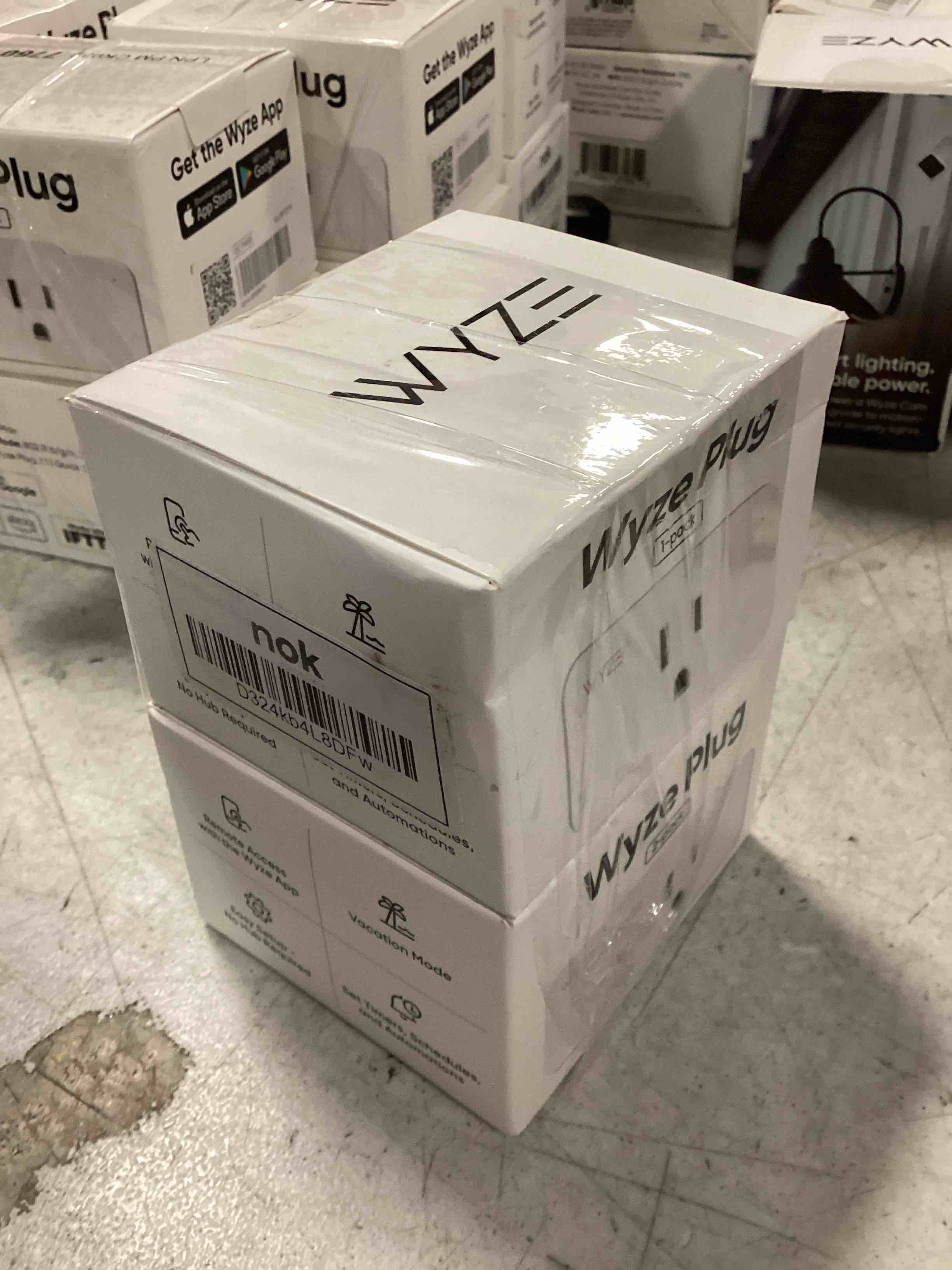 https://s3.amazonaws.com/lotting-images-prod/bidfta/PNK2276540_1738764556869.jpeg