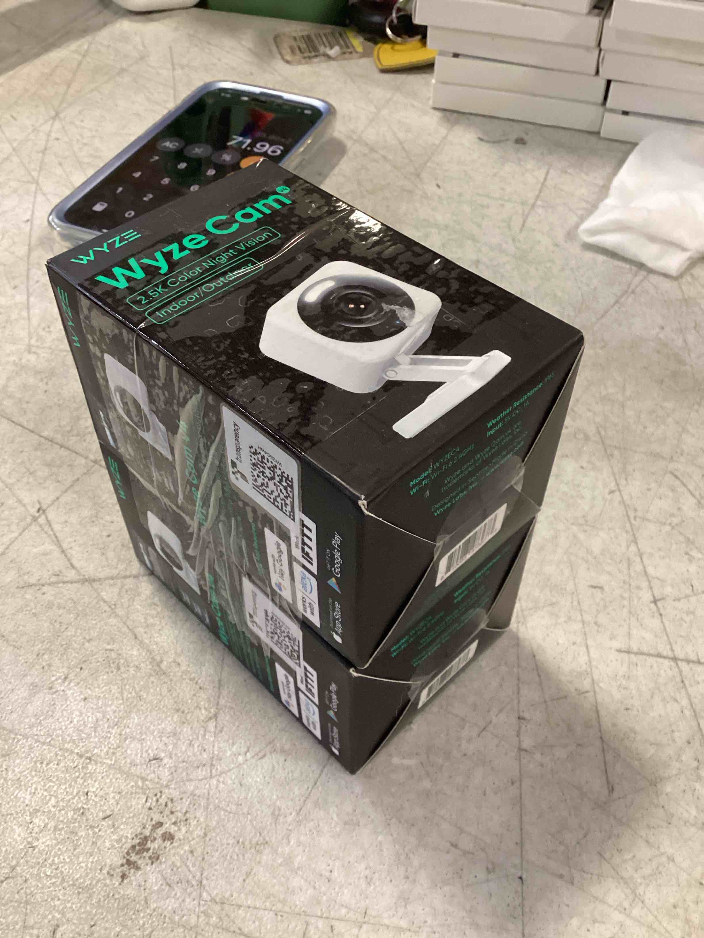 https://s3.amazonaws.com/lotting-images-prod/bidfta/PNK2276985_1738937922180.jpeg