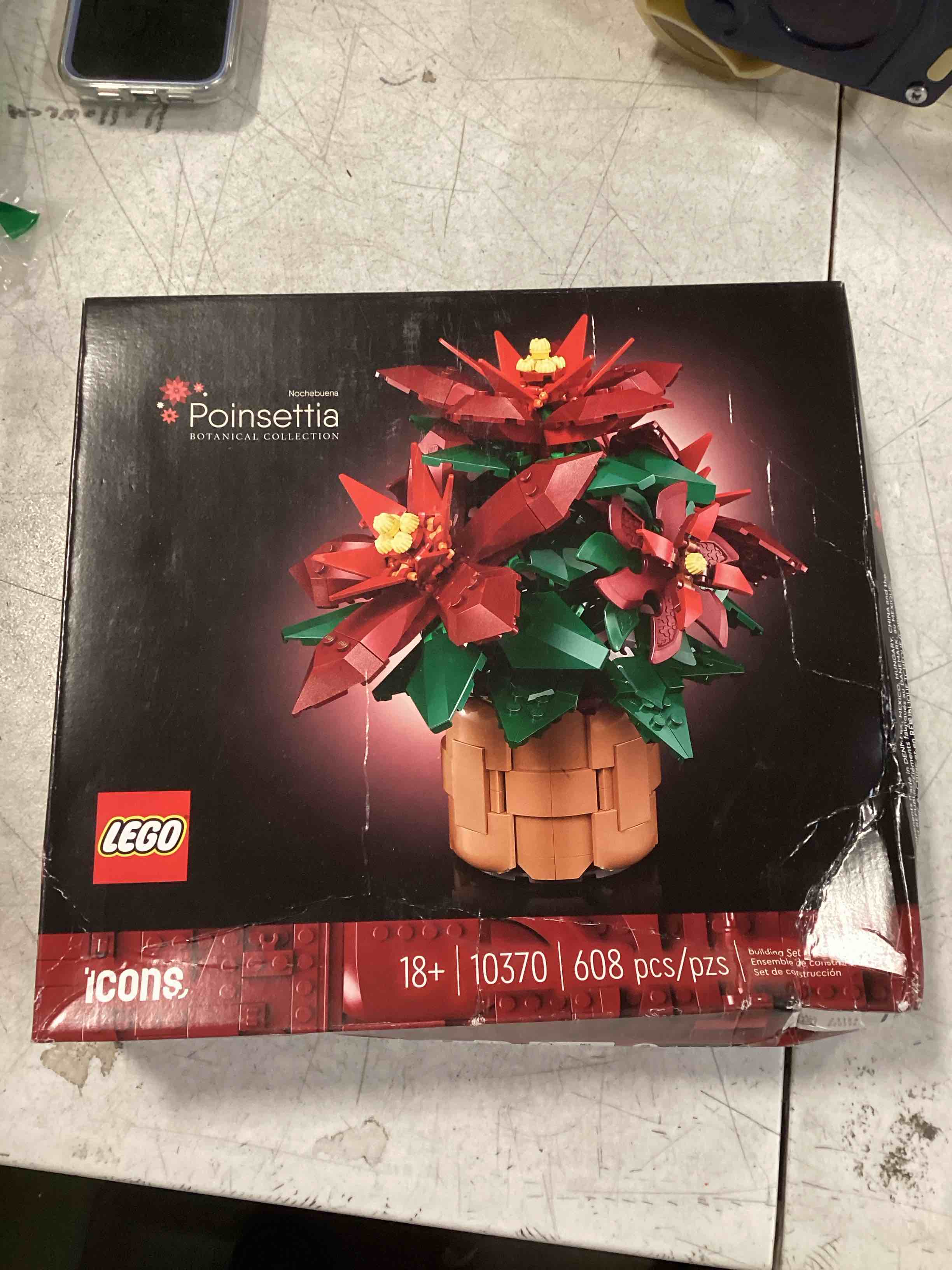 https://s3.amazonaws.com/lotting-images-prod/bidfta/PNK2277548_1739386475327.jpeg