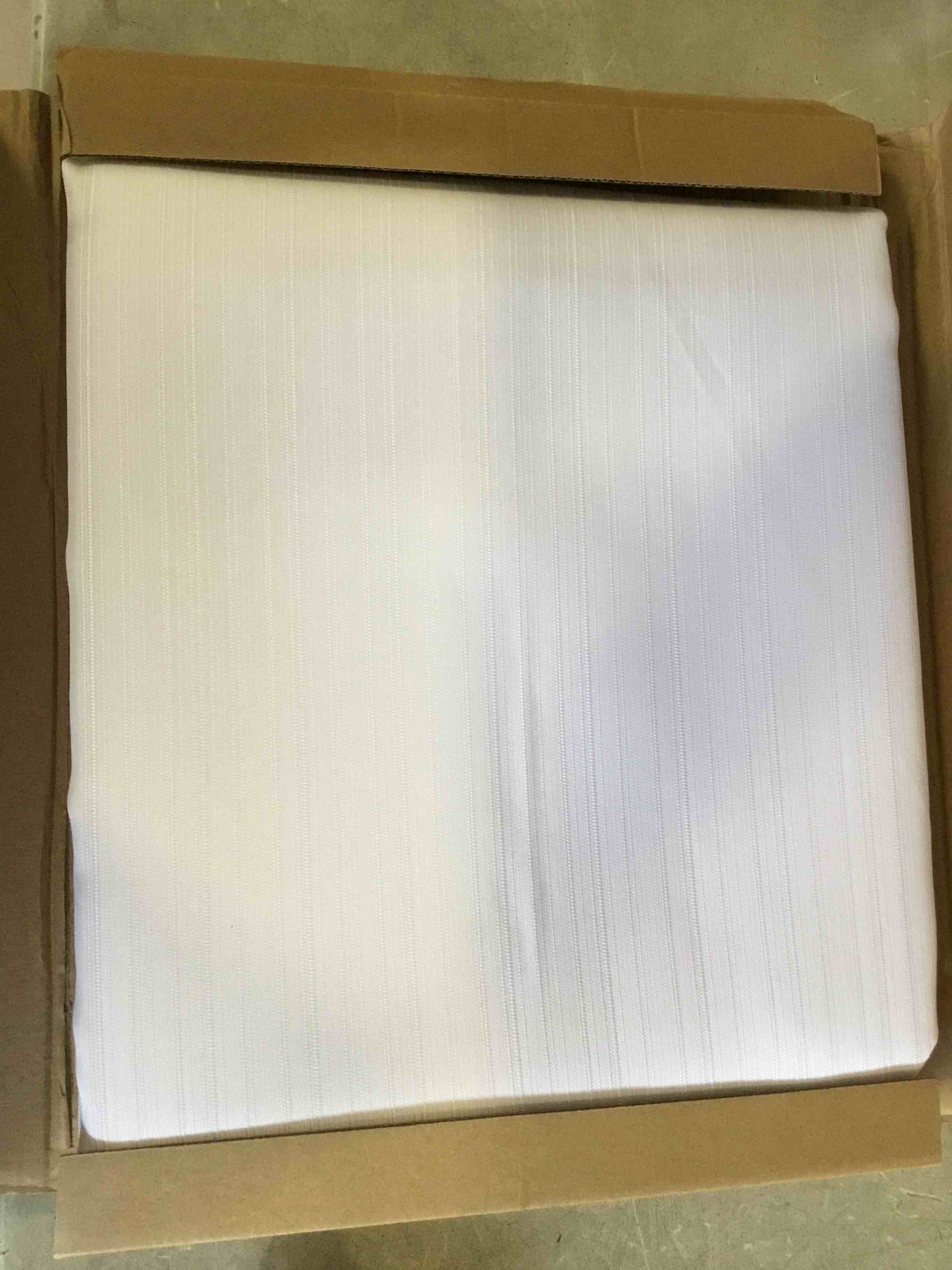 https://s3.amazonaws.com/lotting-images-prod/bidfta/PNK2279985_1738700945192.jpeg