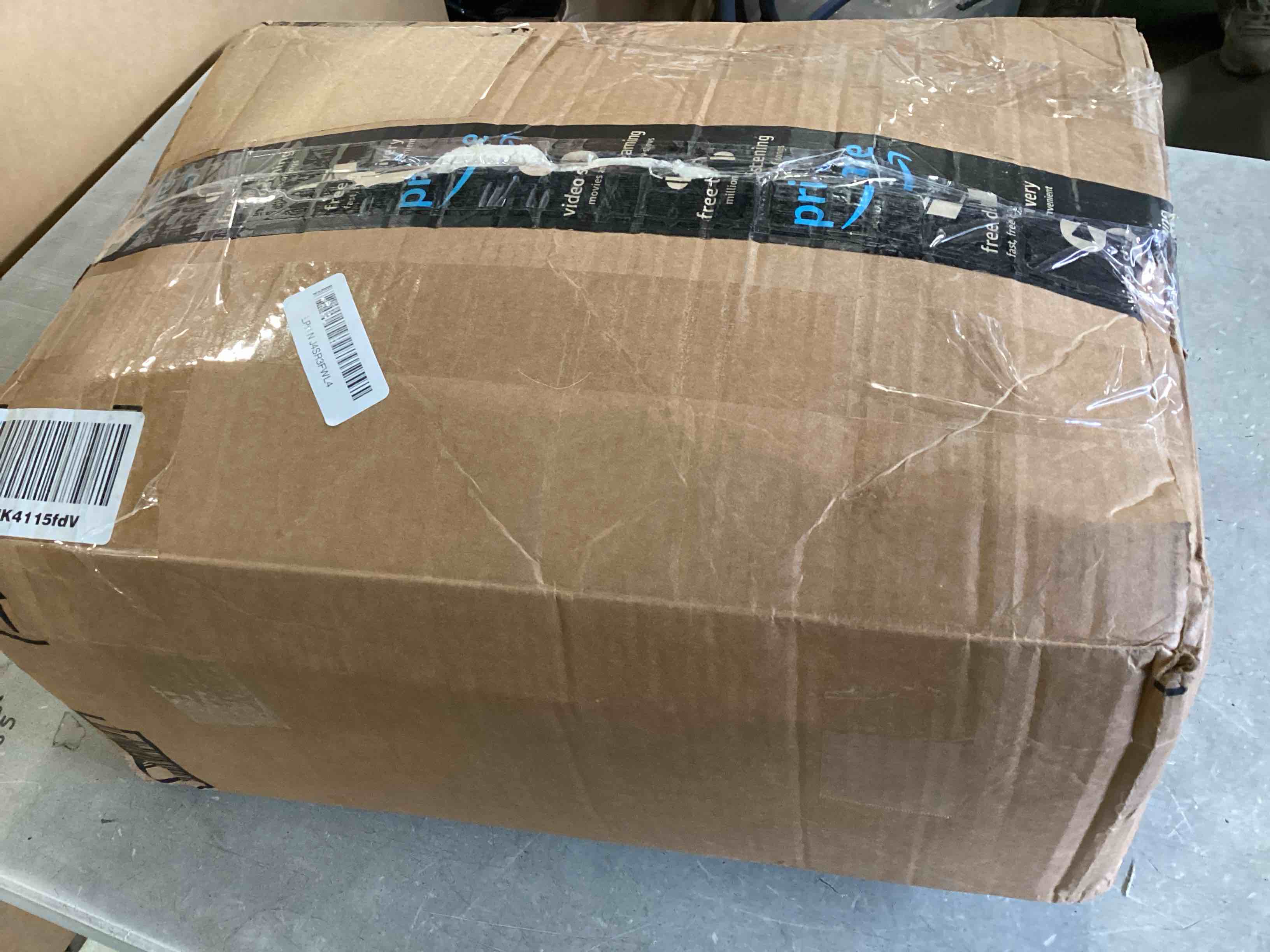 https://s3.amazonaws.com/lotting-images-prod/bidfta/PNK2280368_1738856555827.jpeg