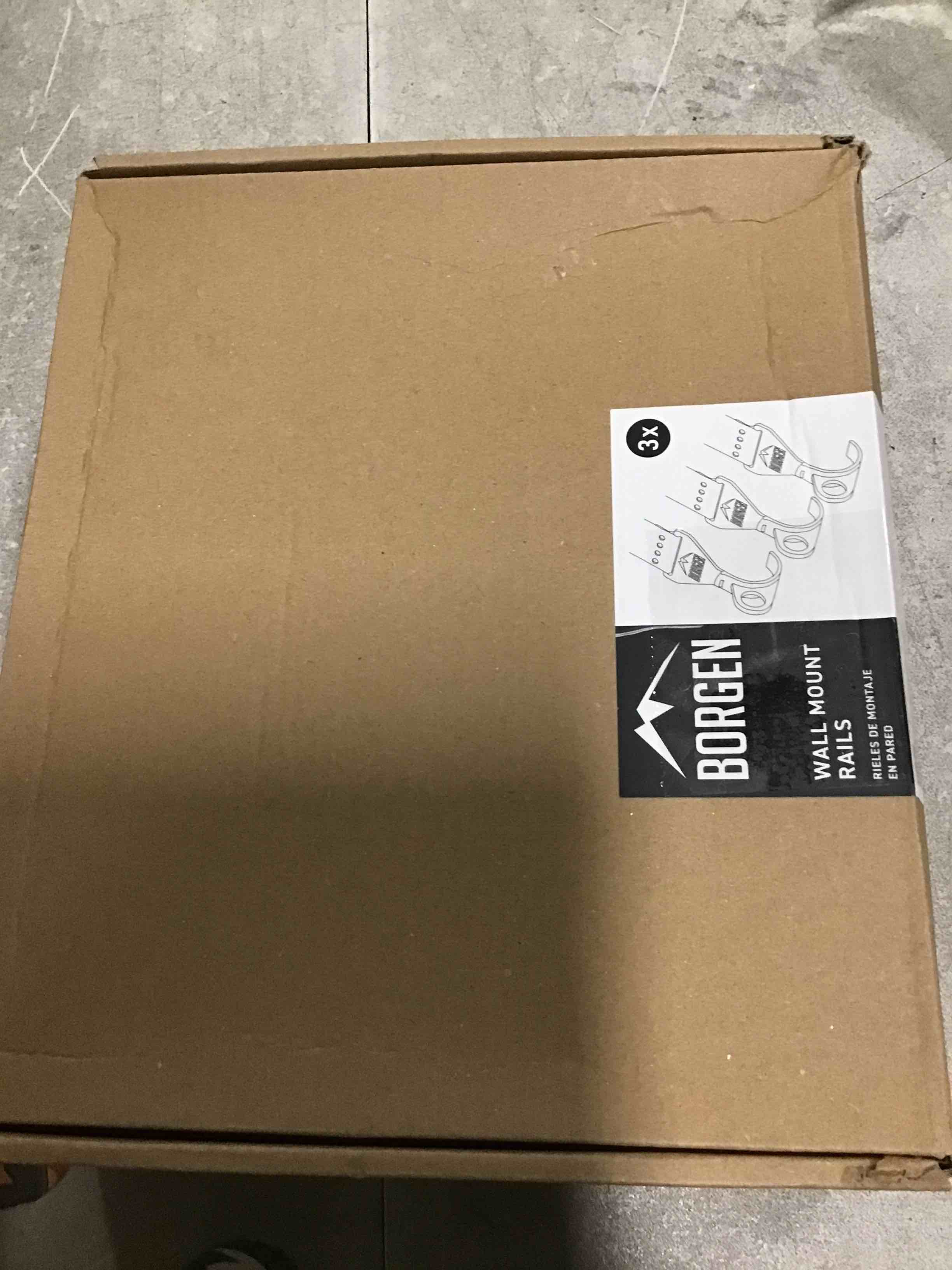 https://s3.amazonaws.com/lotting-images-prod/bidfta/PNK2282305_1738332965771.jpeg