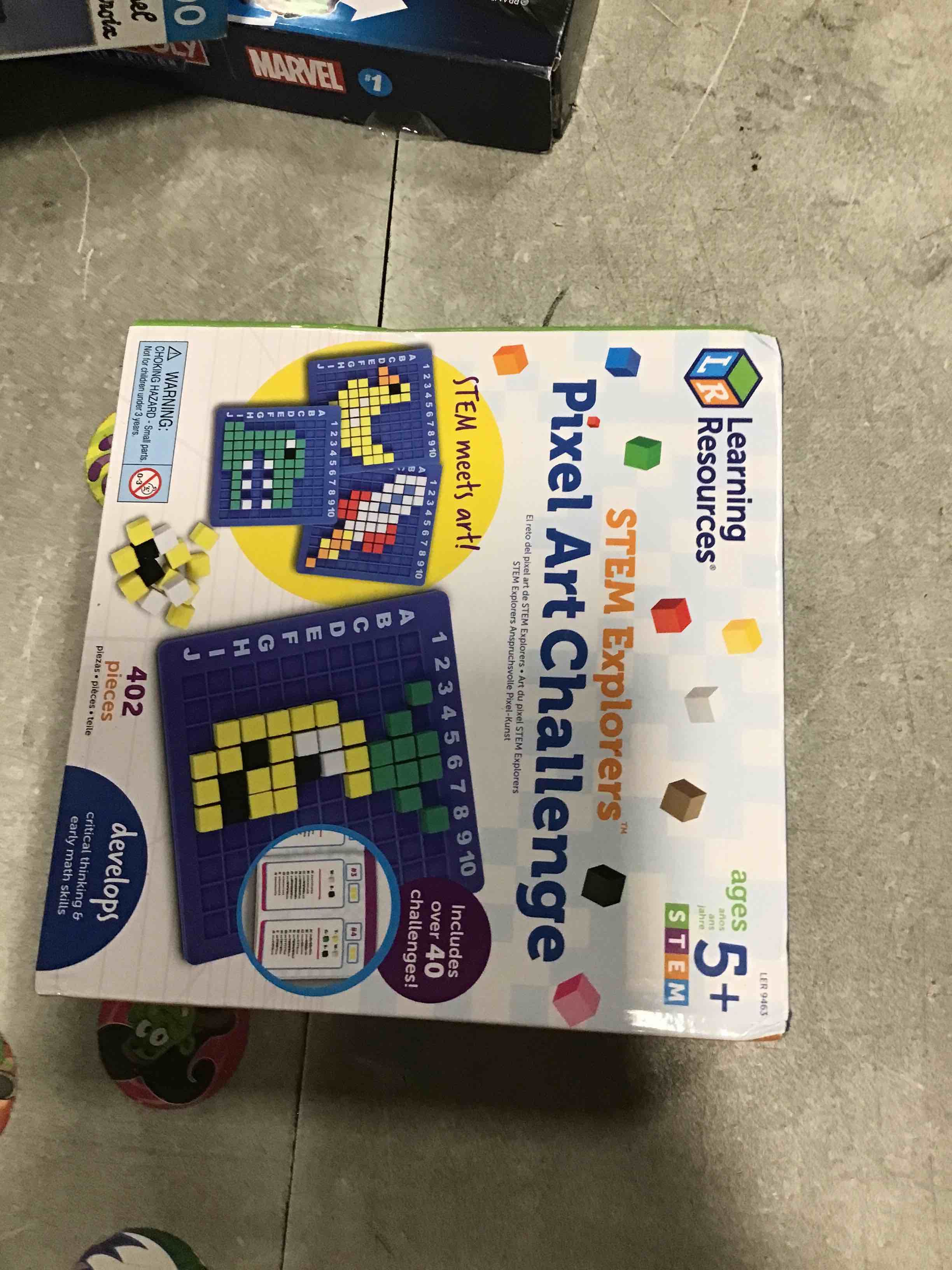 https://s3.amazonaws.com/lotting-images-prod/bidfta/PNK2282505_1738589295388.jpeg