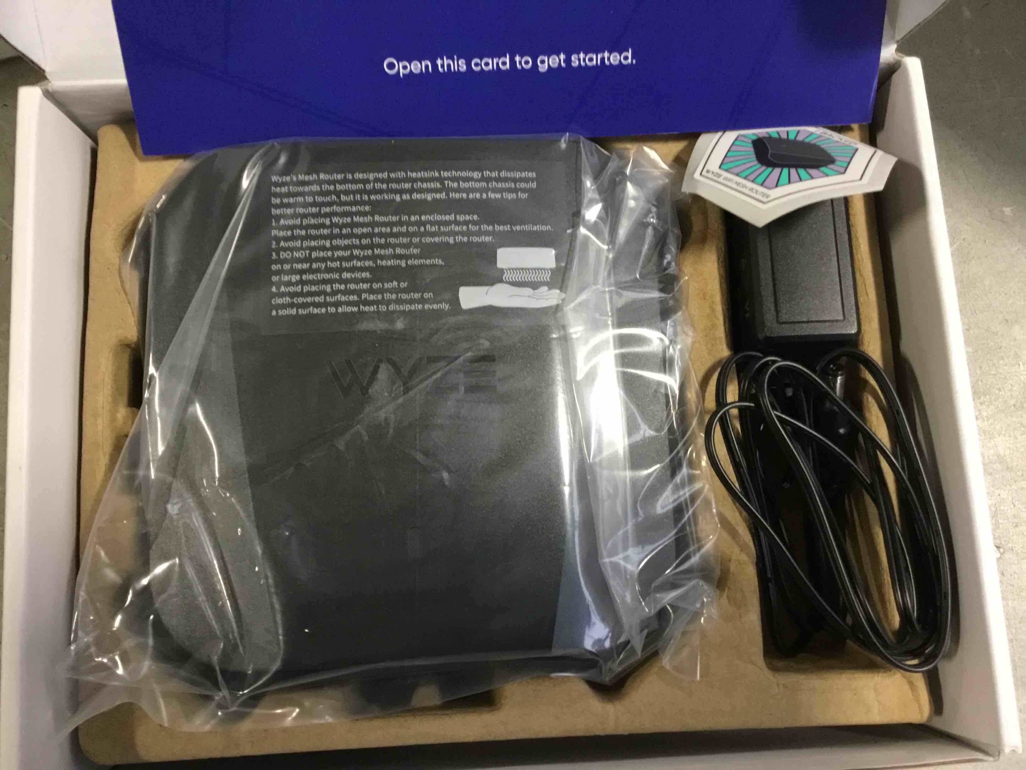 https://s3.amazonaws.com/lotting-images-prod/bidfta/PNK2284518_1738762230217.jpeg