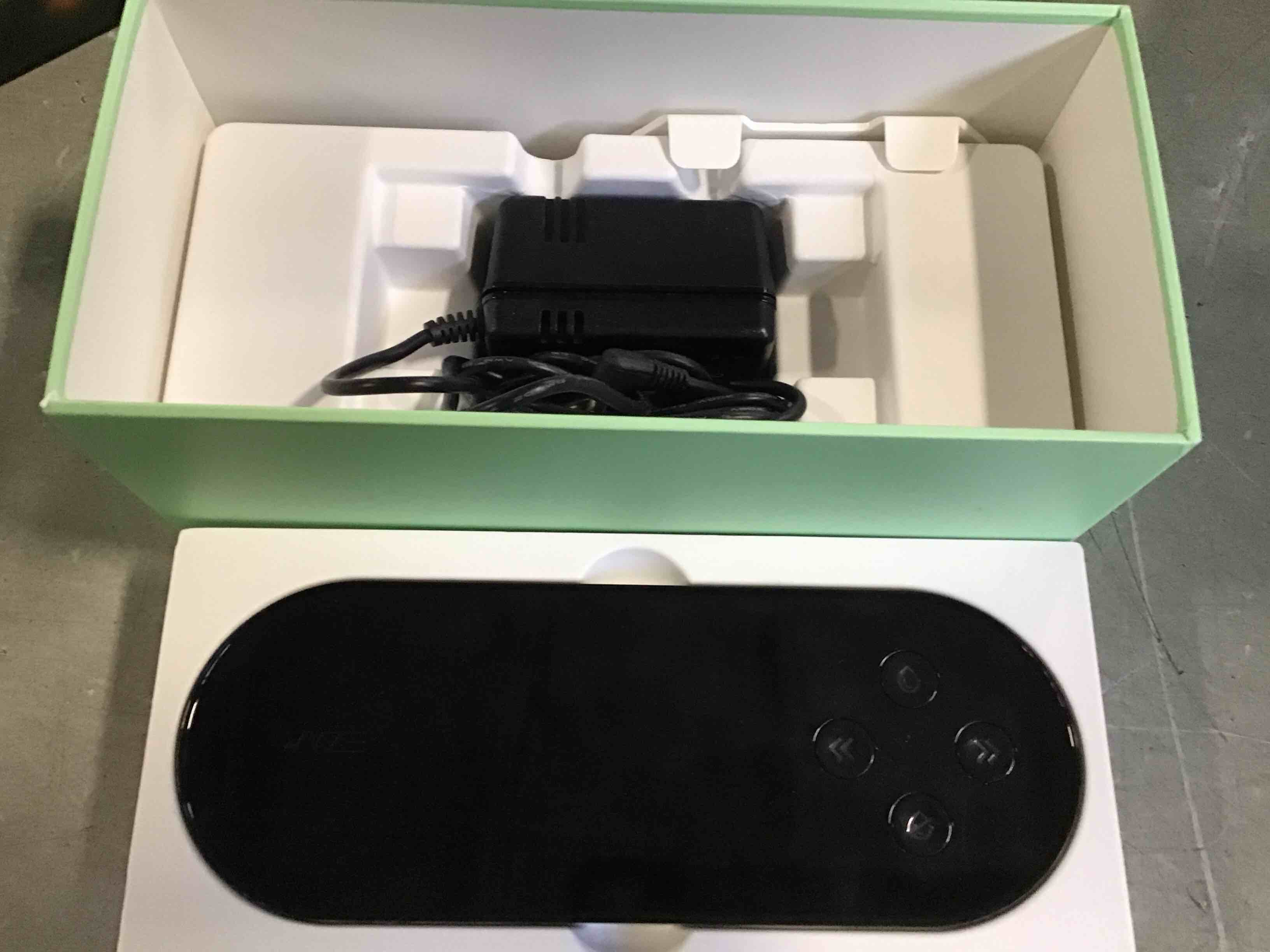 https://s3.amazonaws.com/lotting-images-prod/bidfta/PNK2284894_1738935033296.jpeg