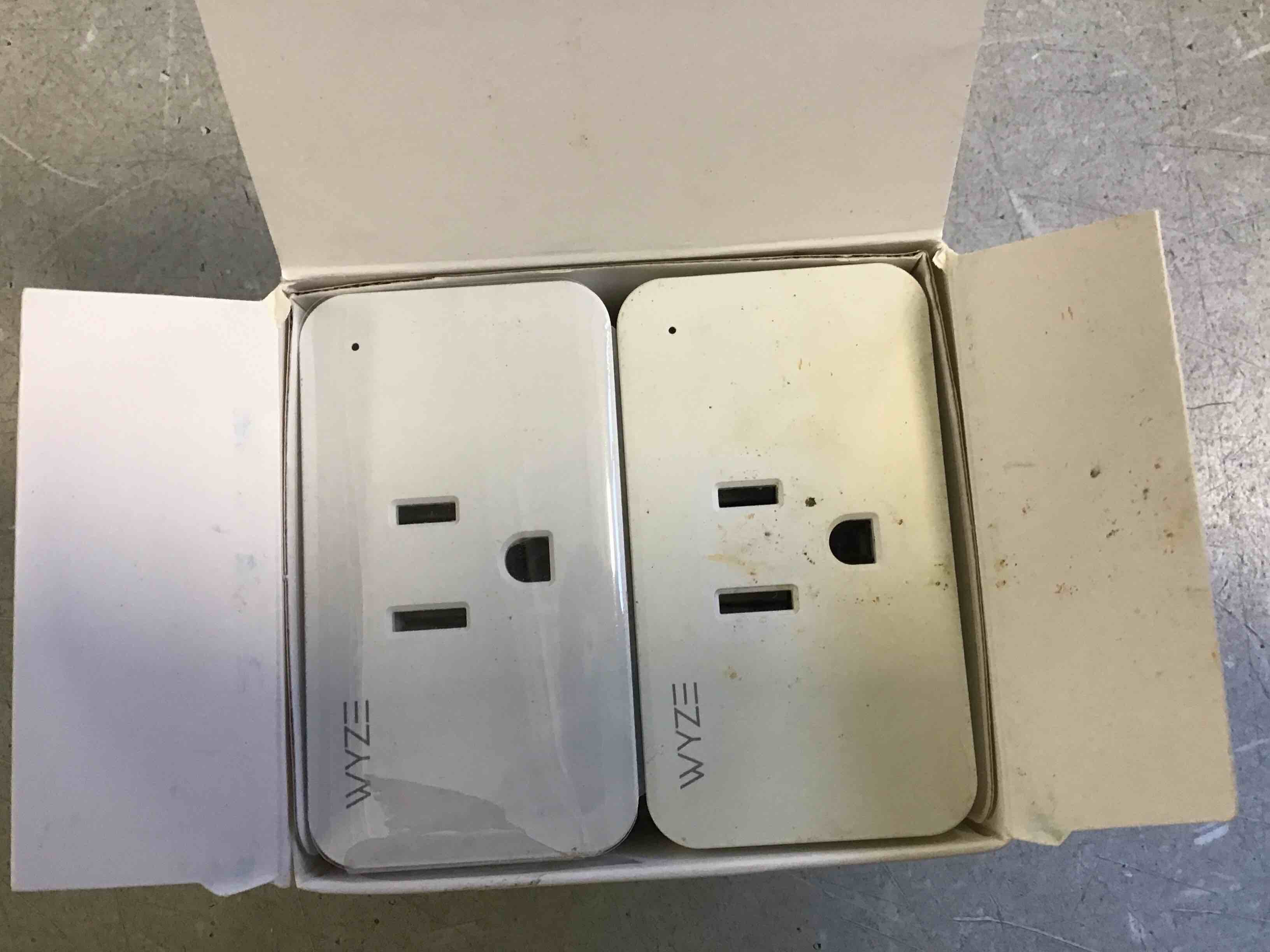 https://s3.amazonaws.com/lotting-images-prod/bidfta/PNK2284956_1738950677150.jpeg