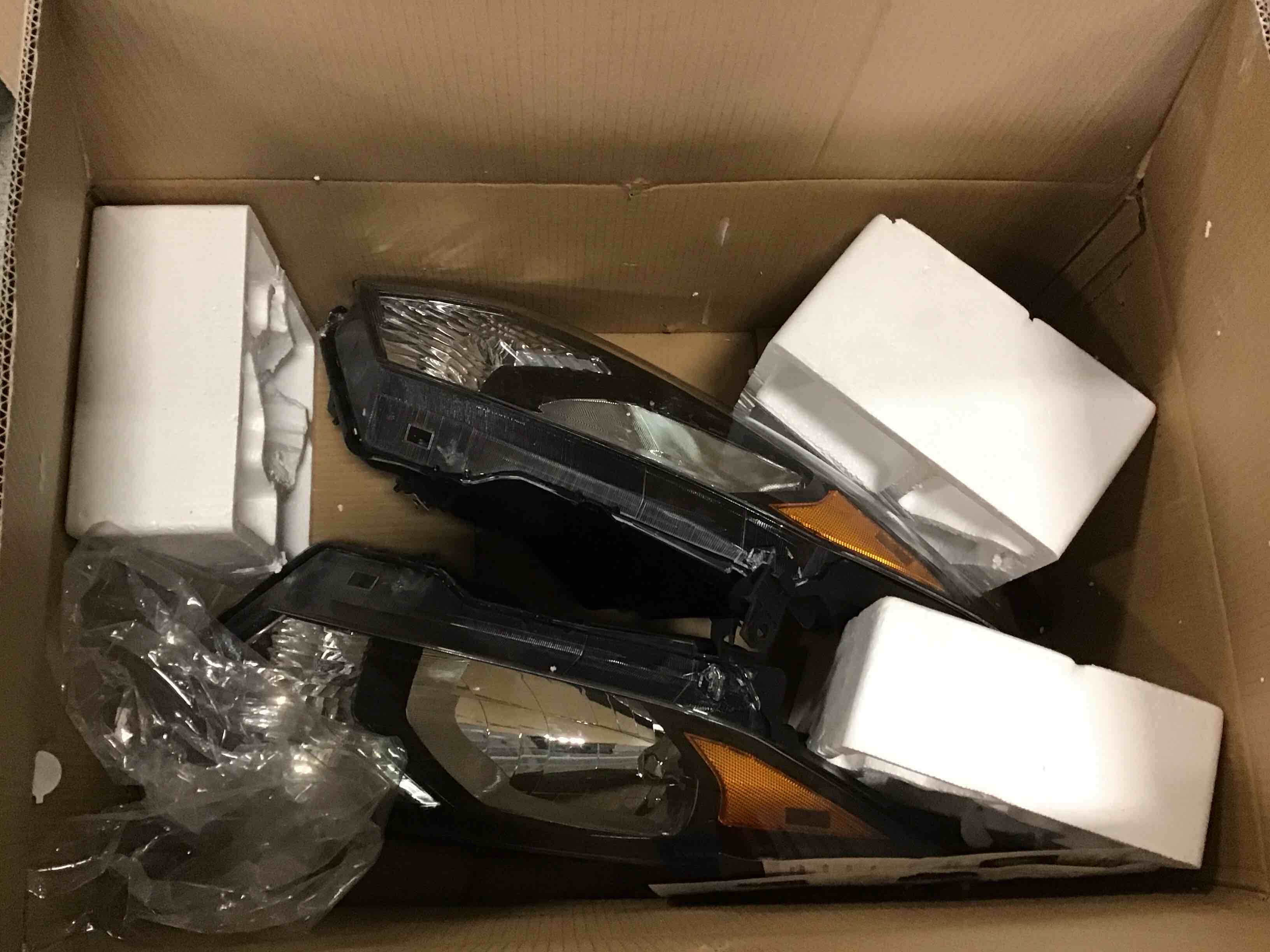 Nilight Headlight Assembly Compatible with 2016 2017 2018 Honda HRV HR-V Black Housing Amber Reflector Clear Lens Headlights Assembly Replacement Driver and Passenger Side