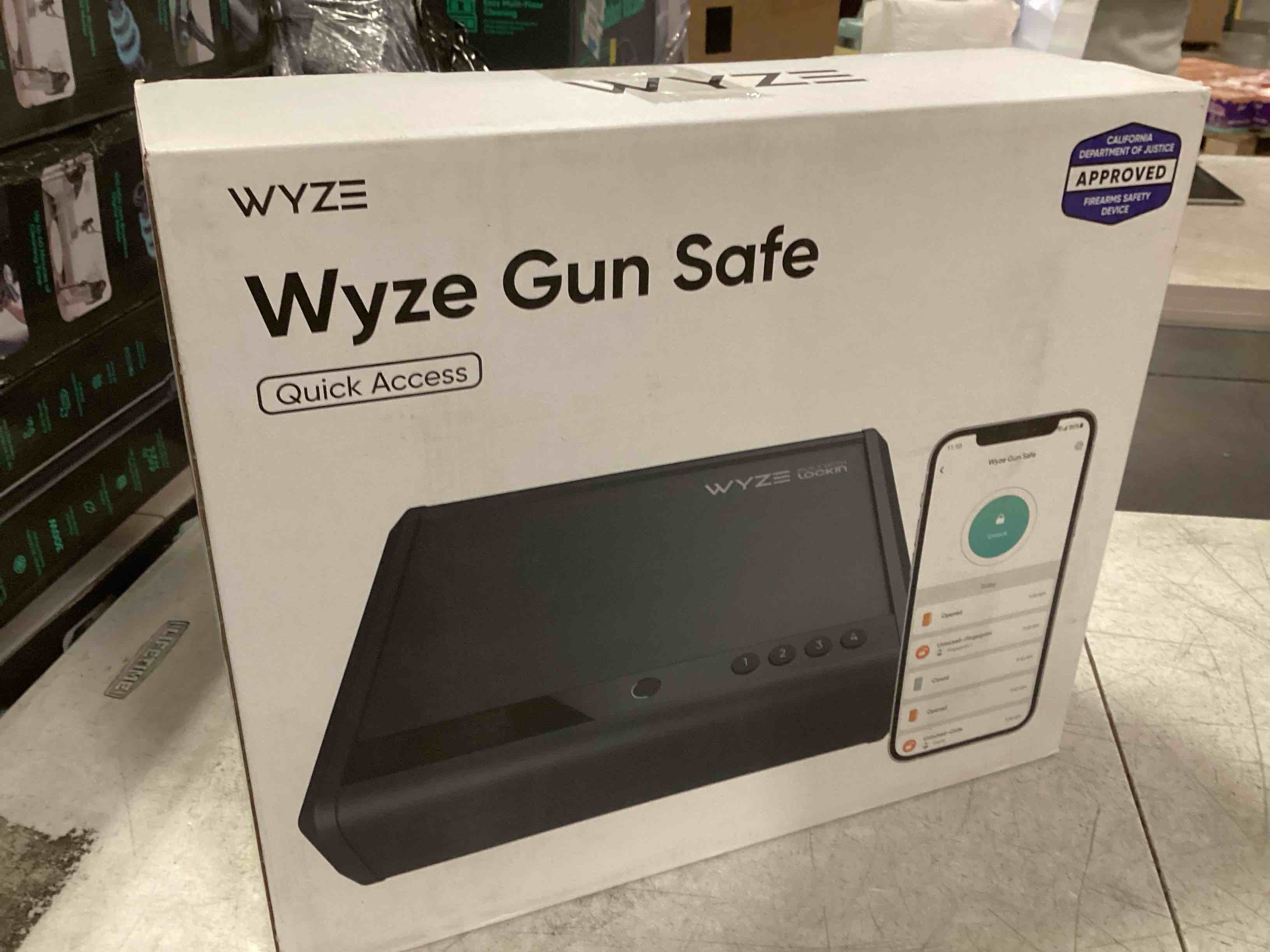 https://s3.amazonaws.com/lotting-images-prod/bidfta/PNK2288367_1738683975686.jpeg