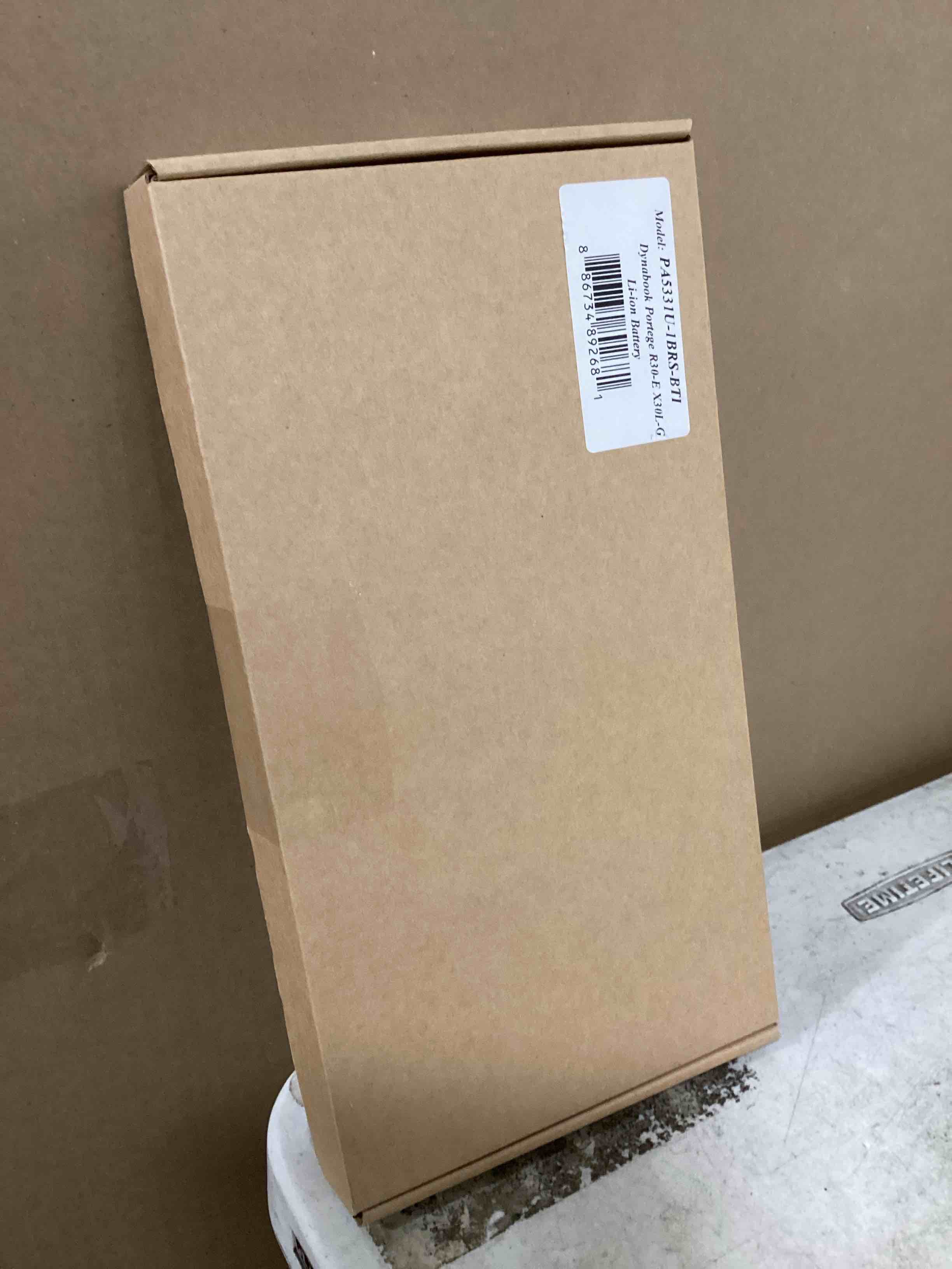 https://s3.amazonaws.com/lotting-images-prod/bidfta/PNK2288627_1738774728636.jpeg