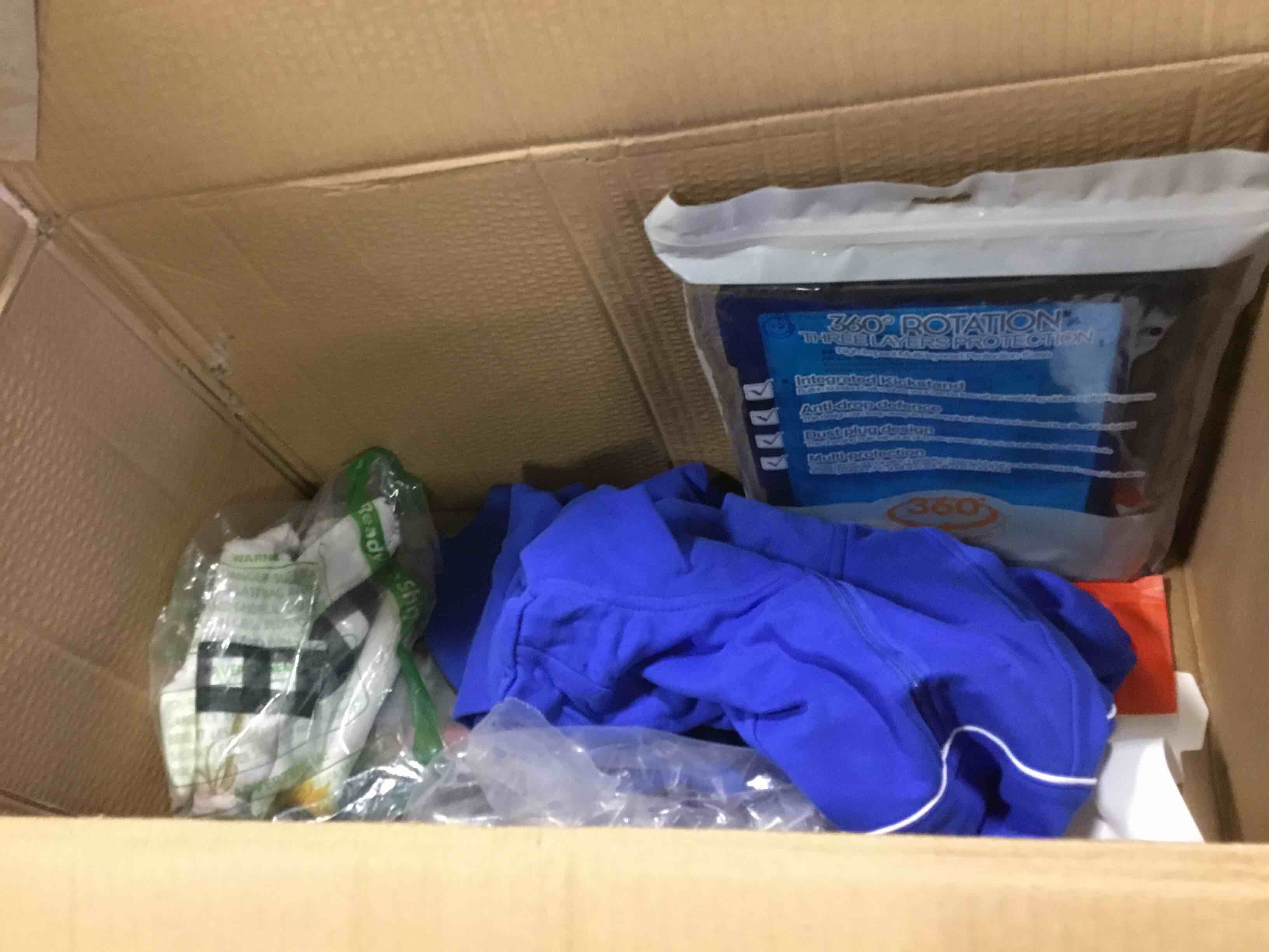 https://s3.amazonaws.com/lotting-images-prod/bidfta/PNK2291125_1738765255080.jpeg