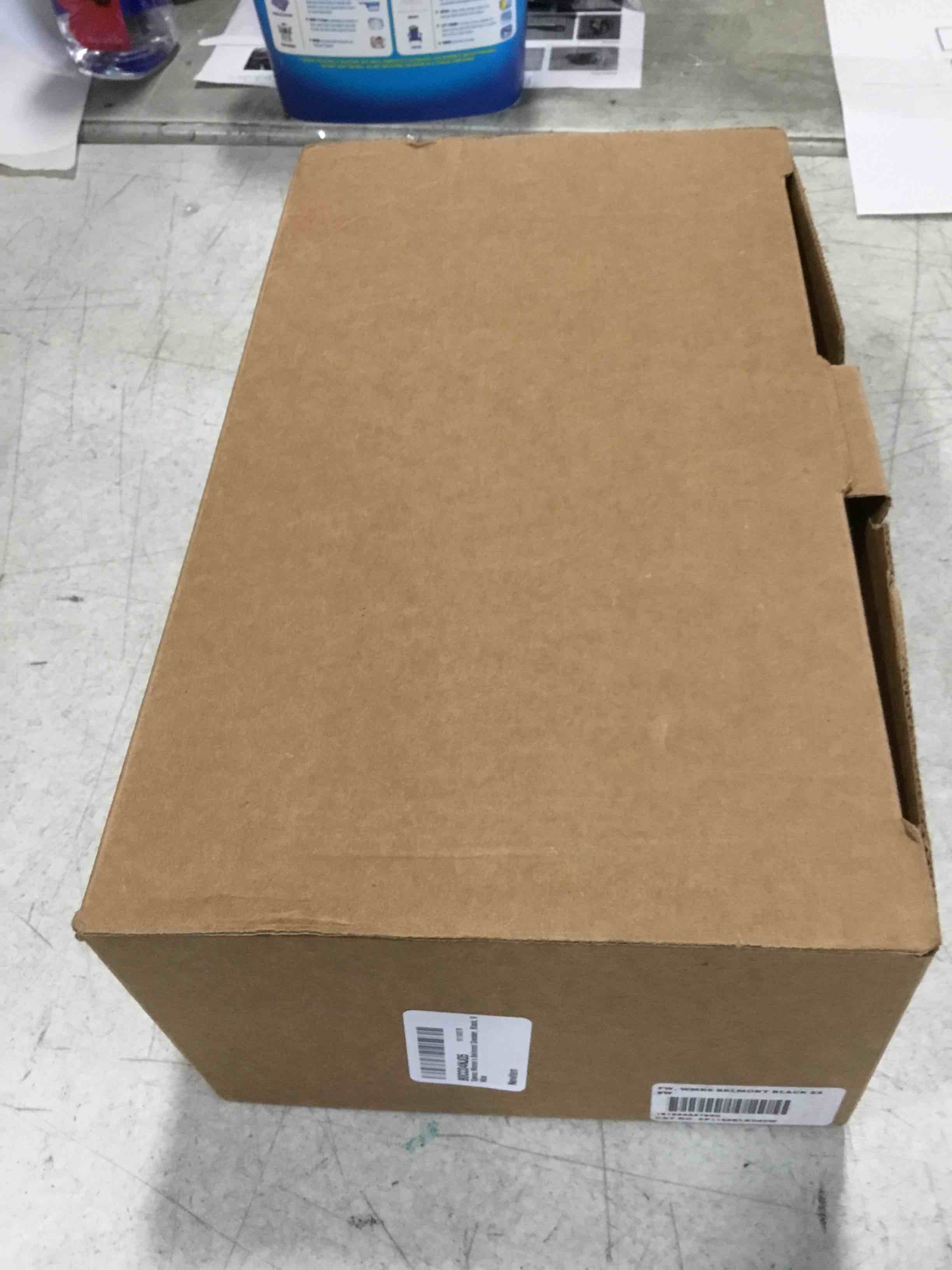 https://s3.amazonaws.com/lotting-images-prod/bidfta/PNK2291249_1738781029193.jpeg