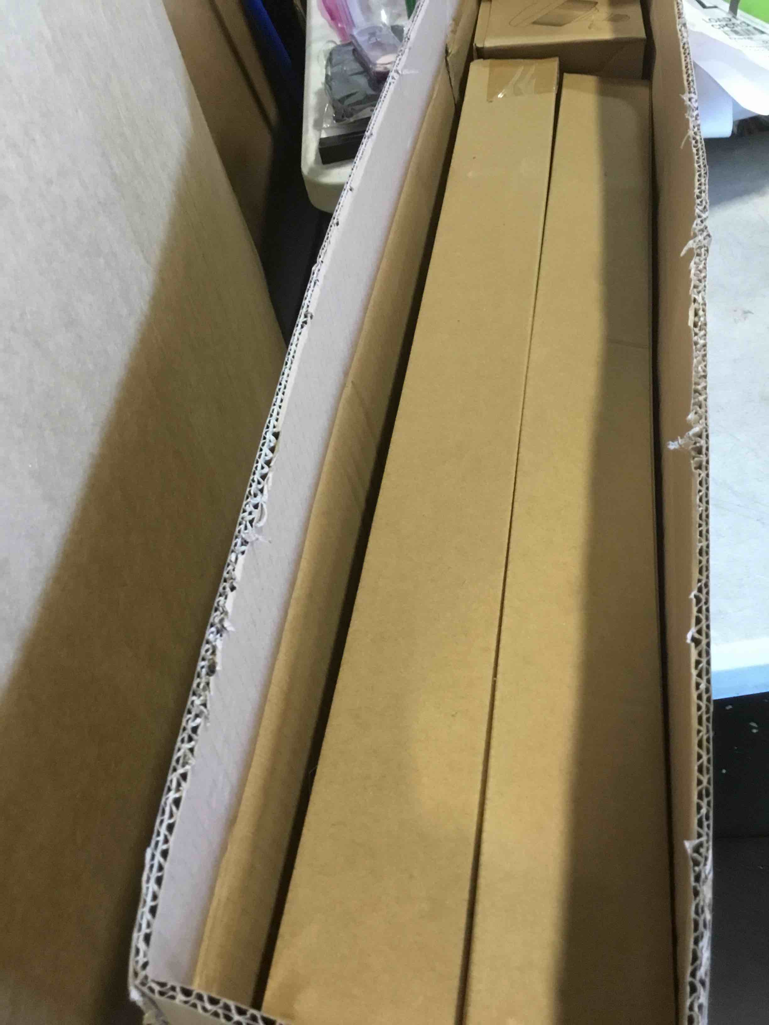 https://s3.amazonaws.com/lotting-images-prod/bidfta/PNK2293128_1738005617907.jpeg