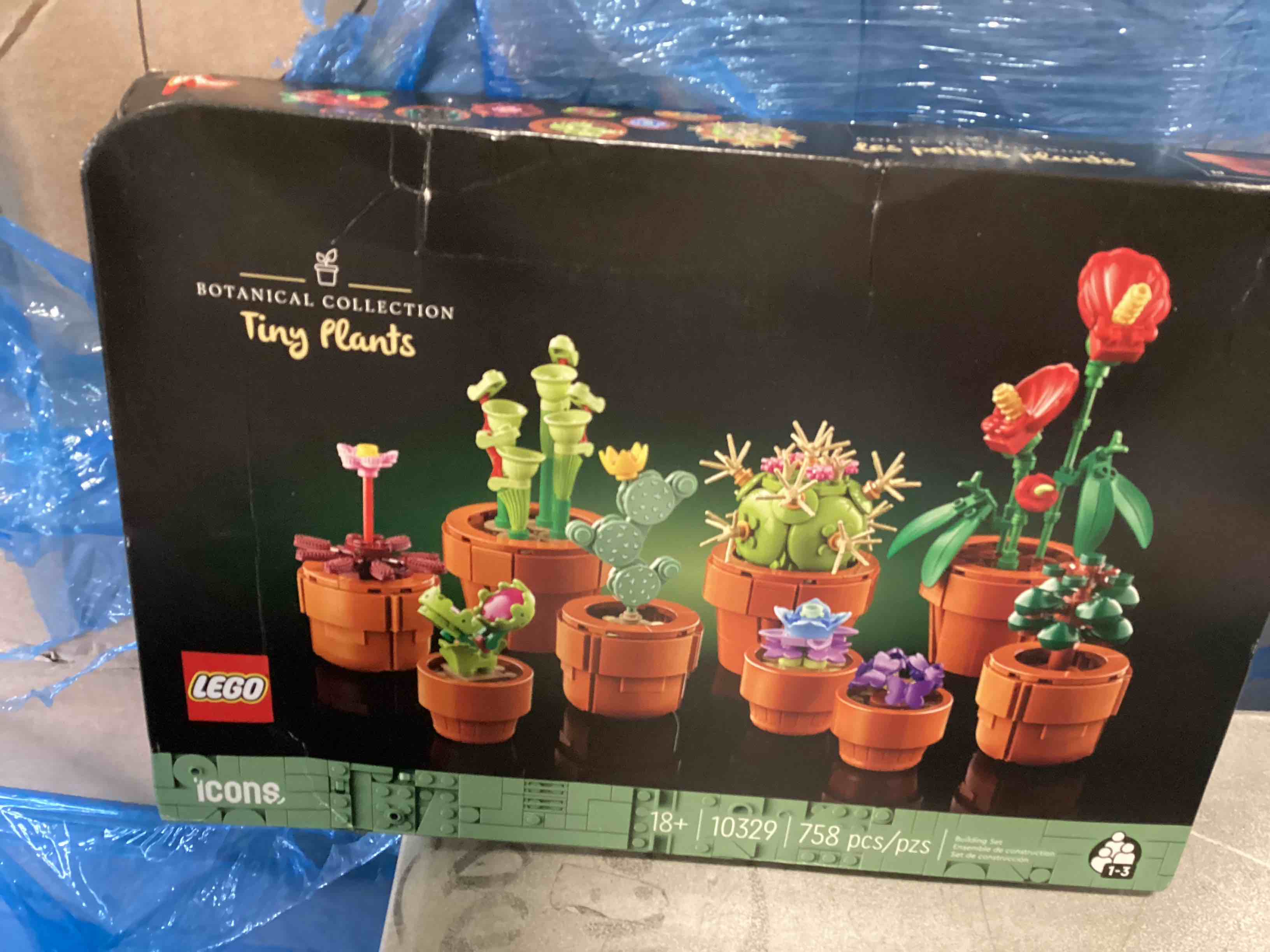 https://s3.amazonaws.com/lotting-images-prod/bidfta/PNK2294292_1738617181114.jpeg