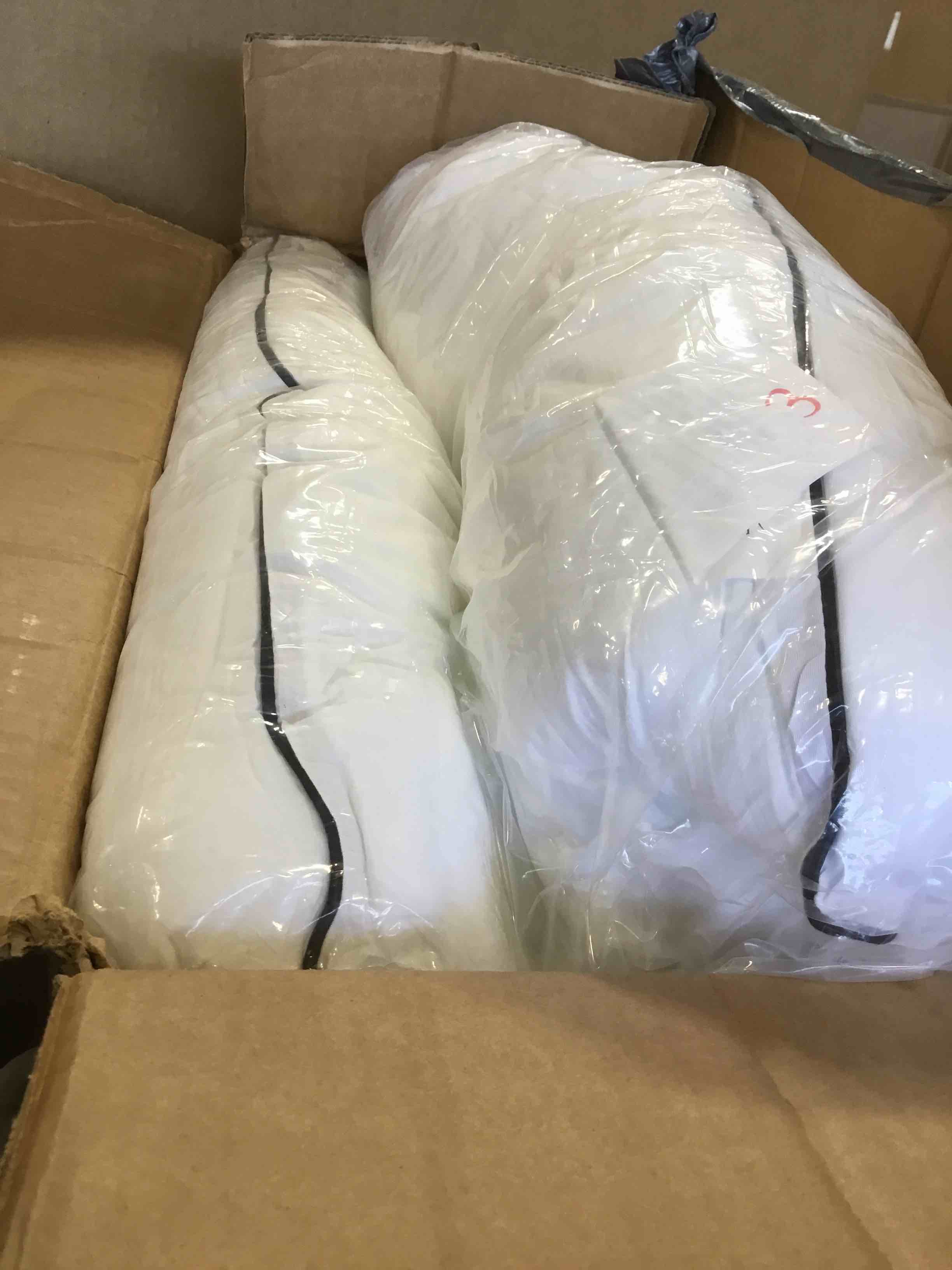 https://s3.amazonaws.com/lotting-images-prod/bidfta/PNK2295151_1738945501939.jpeg