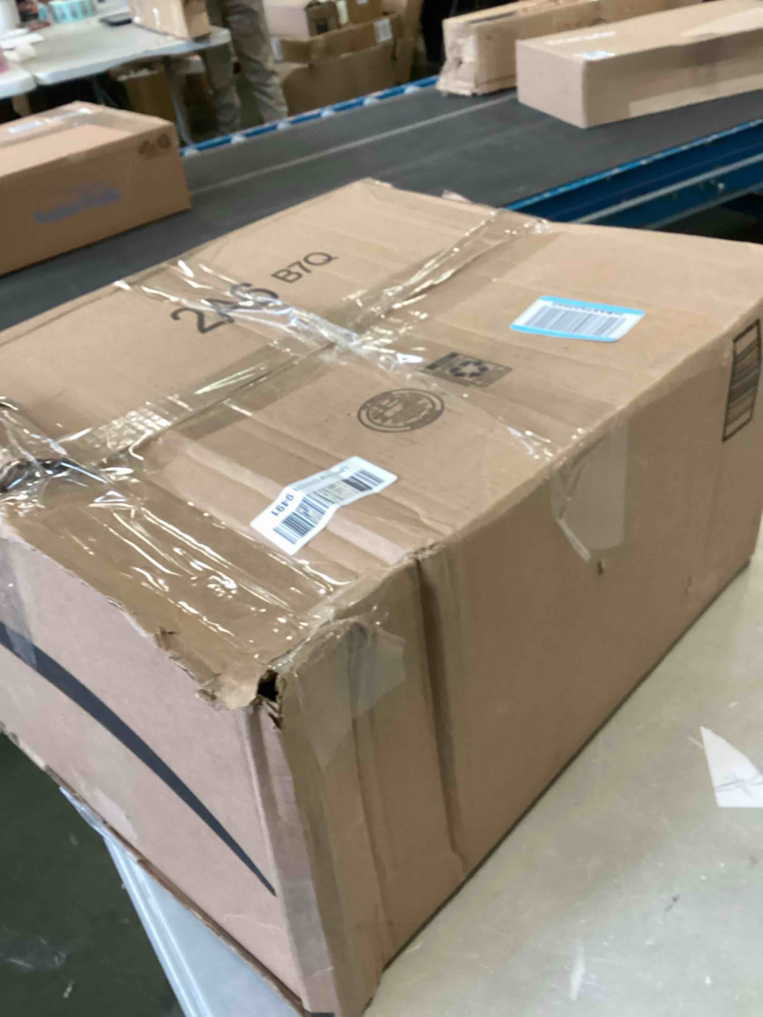 https://s3.amazonaws.com/lotting-images-prod/bidfta/PNK2302267_1743695000710.jpeg