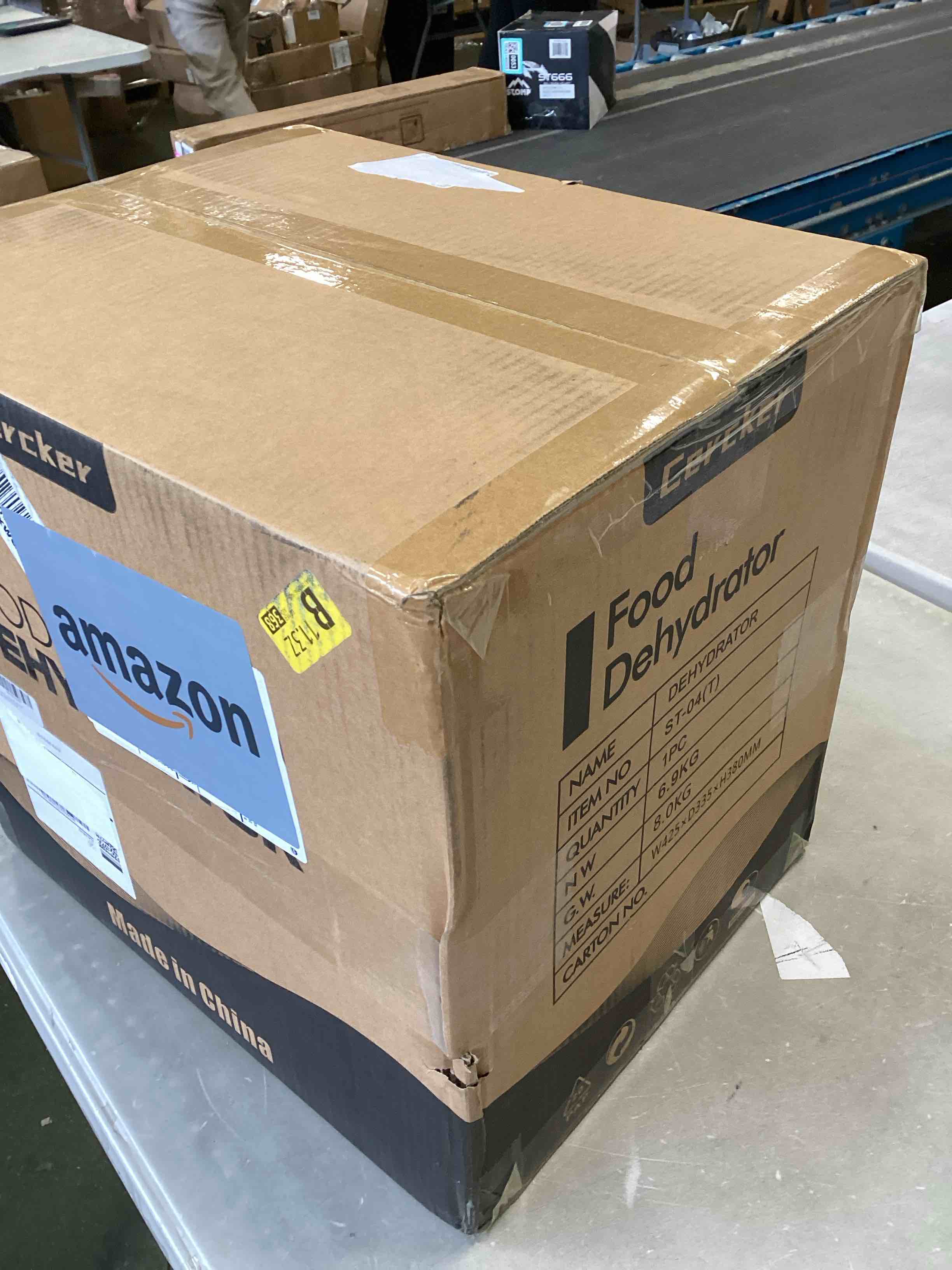https://s3.amazonaws.com/lotting-images-prod/bidfta/PNK2302269_1743694828643.jpeg