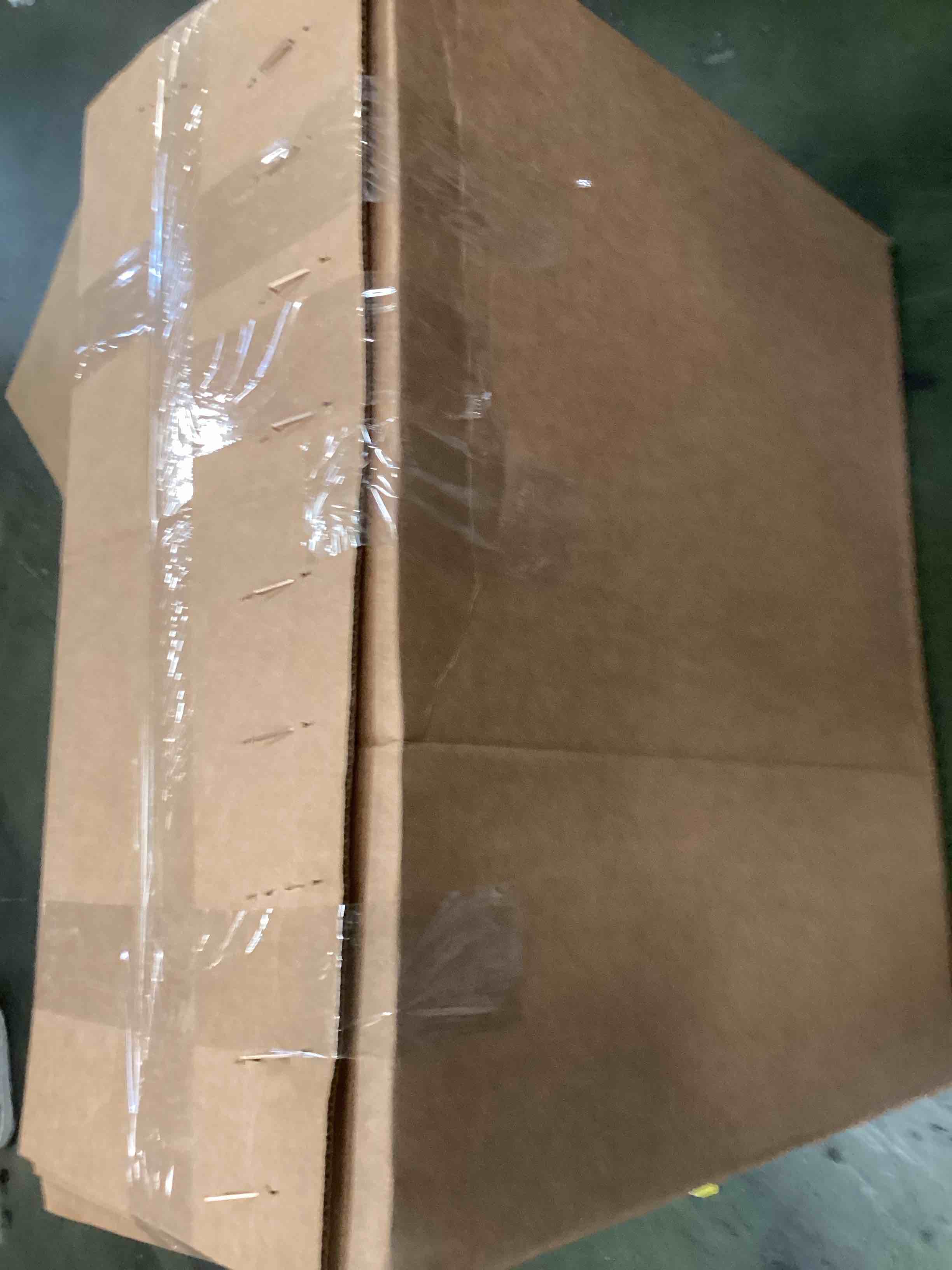 https://s3.amazonaws.com/lotting-images-prod/bidfta/PNK2303546_1745586620921.jpeg