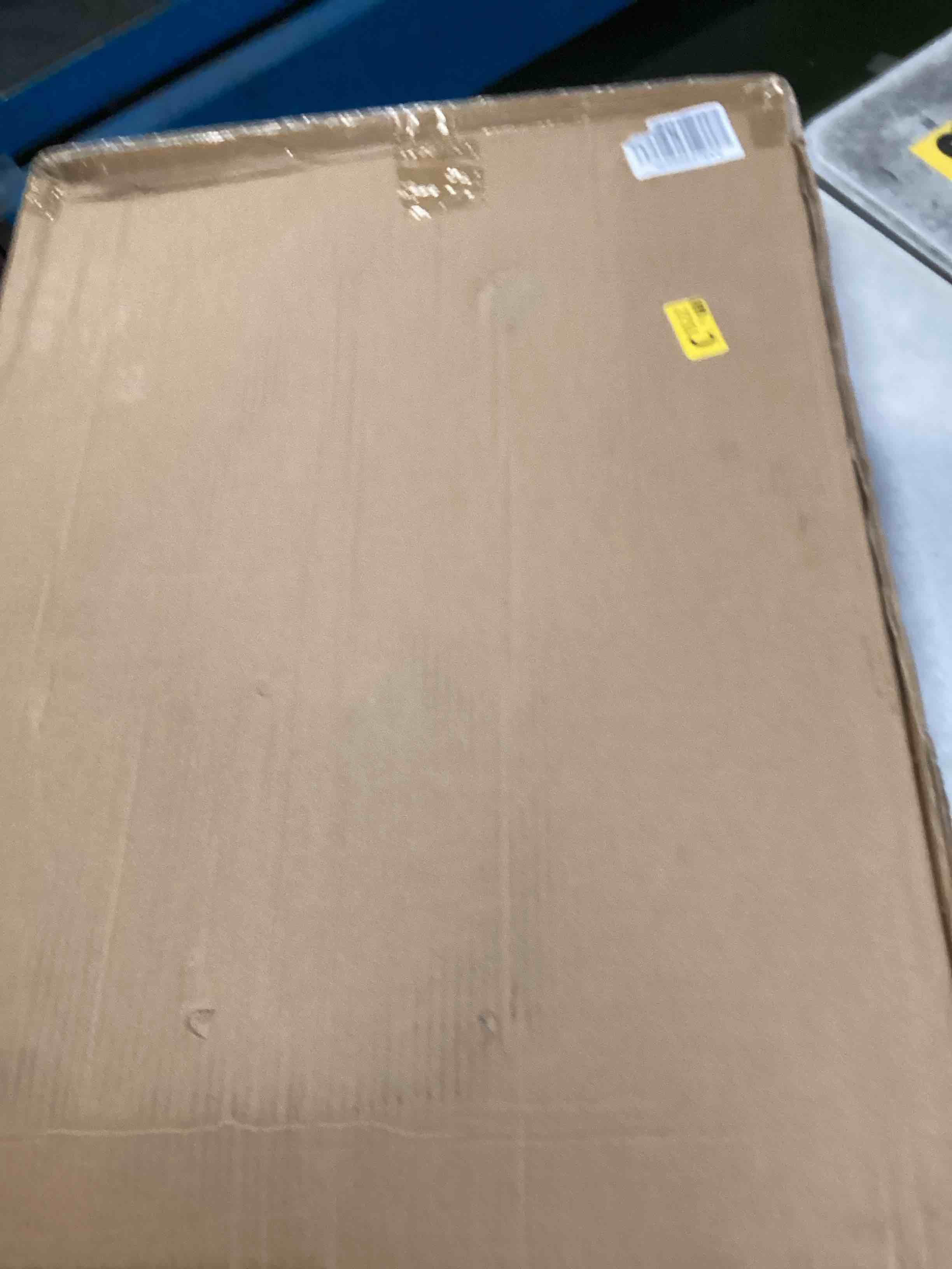 https://s3.amazonaws.com/lotting-images-prod/bidfta/PNK2304170_1746457319767.jpeg