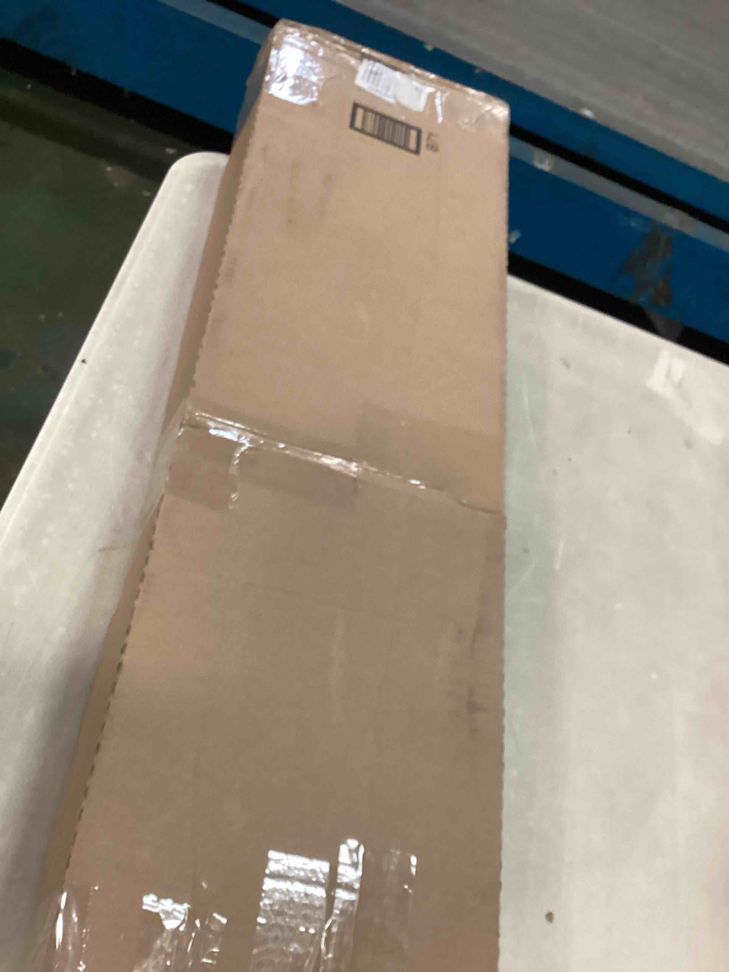 https://s3.amazonaws.com/lotting-images-prod/bidfta/PNK2304316_1746541380954.jpeg