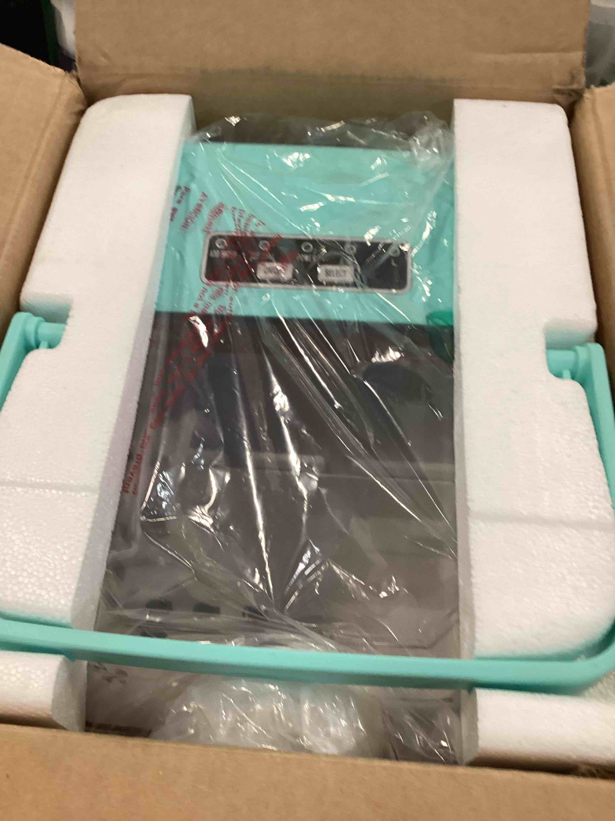 https://s3.amazonaws.com/lotting-images-prod/bidfta/PNK2304560_1746634696073.jpeg