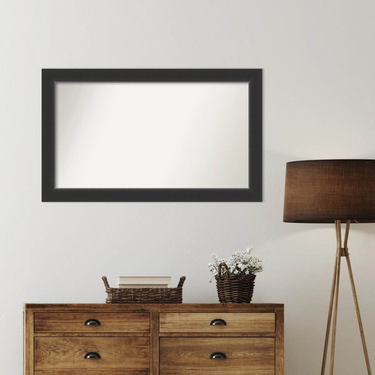 Everalda Mirror