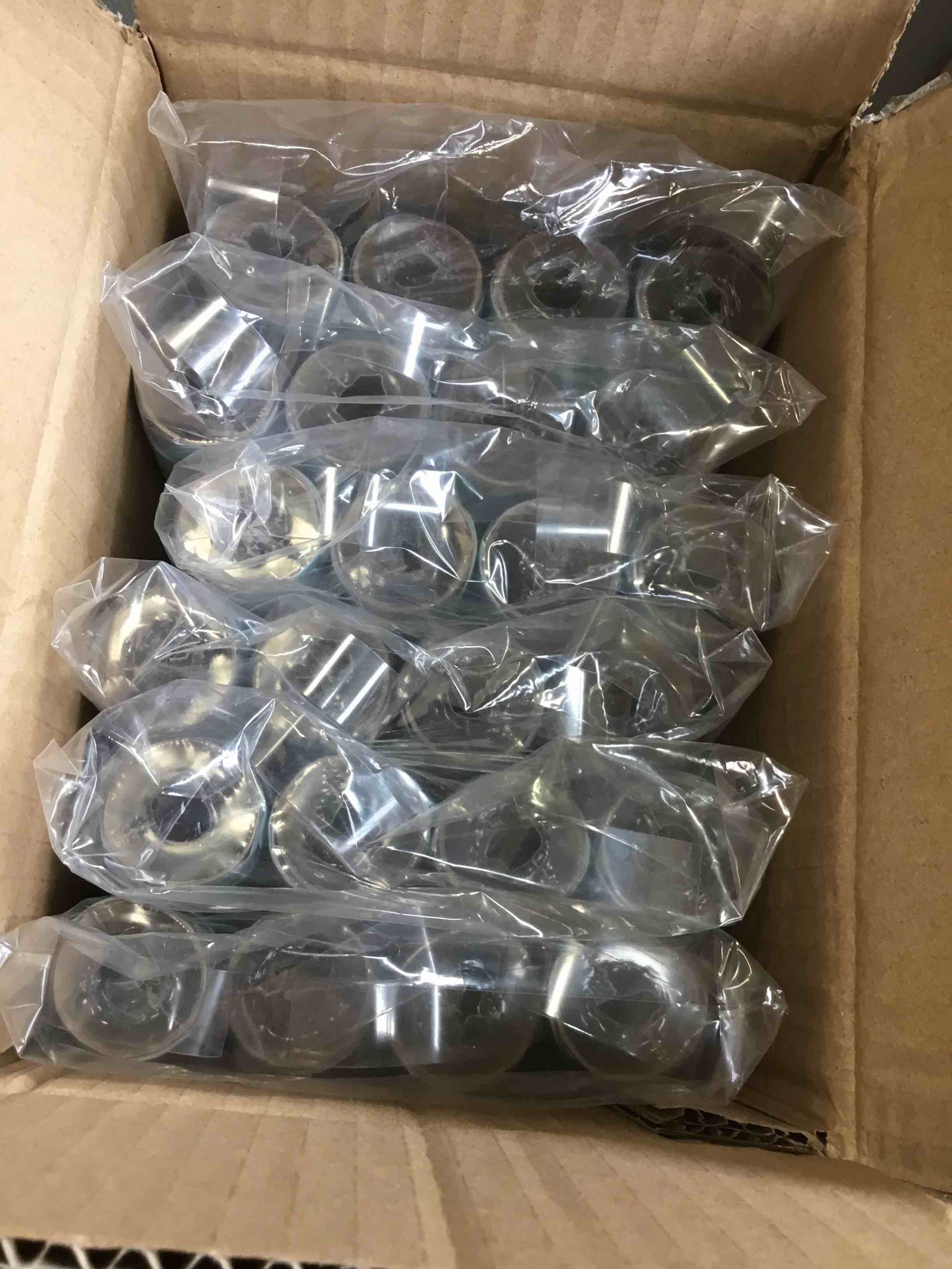 https://s3.amazonaws.com/lotting-images-prod/bidfta/PNK2314946_1745958259724.jpeg
