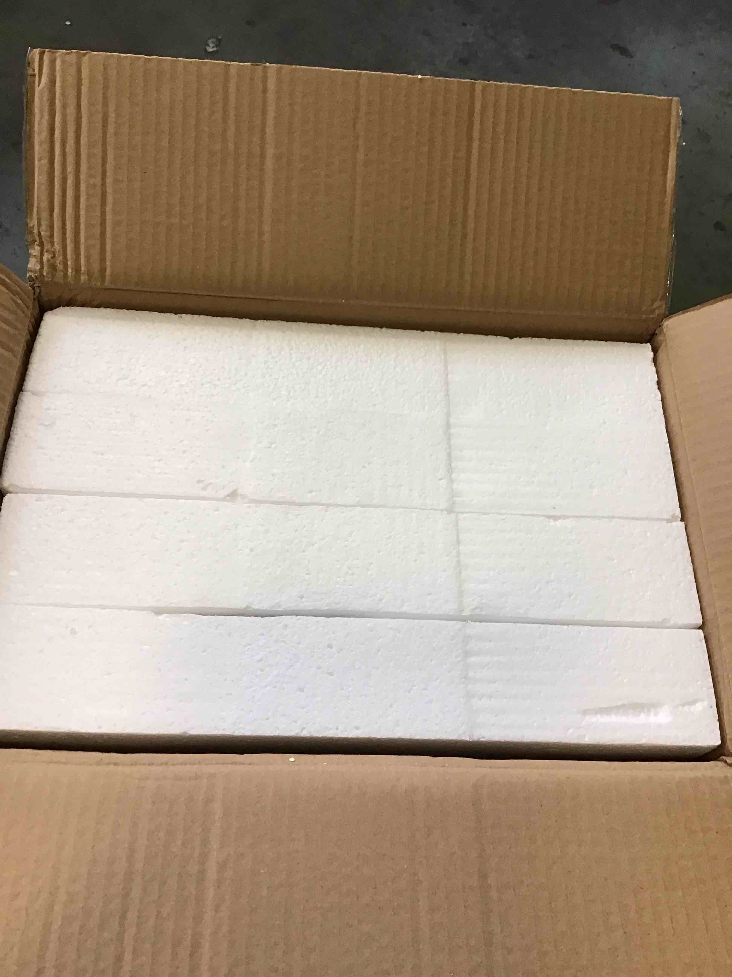 https://s3.amazonaws.com/lotting-images-prod/bidfta/PNK2314966_1746101121808.jpeg