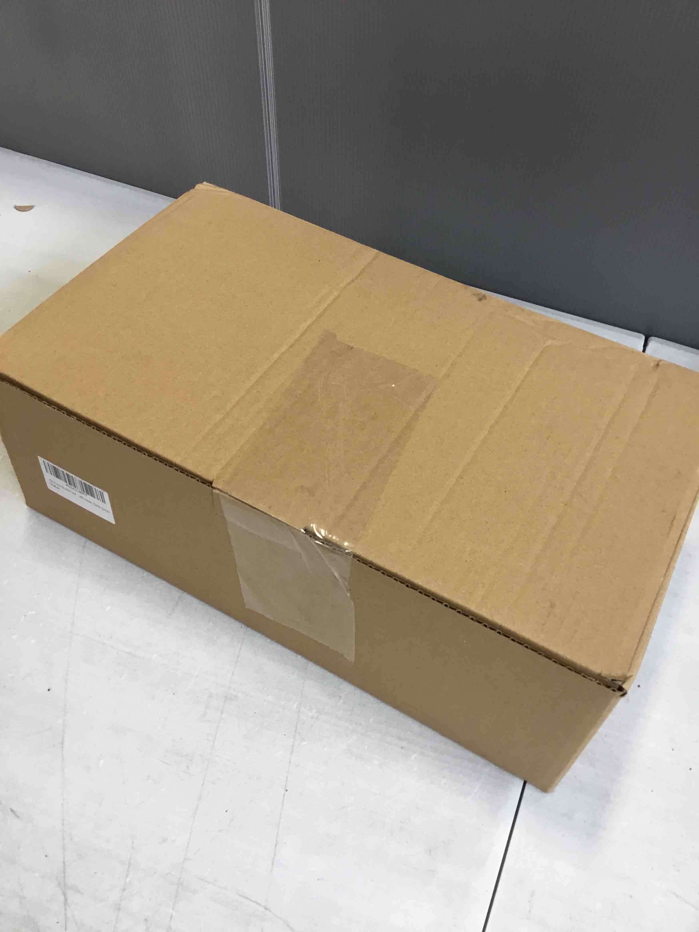 https://s3.amazonaws.com/lotting-images-prod/bidfta/PNK2315192_1746535665781.jpeg
