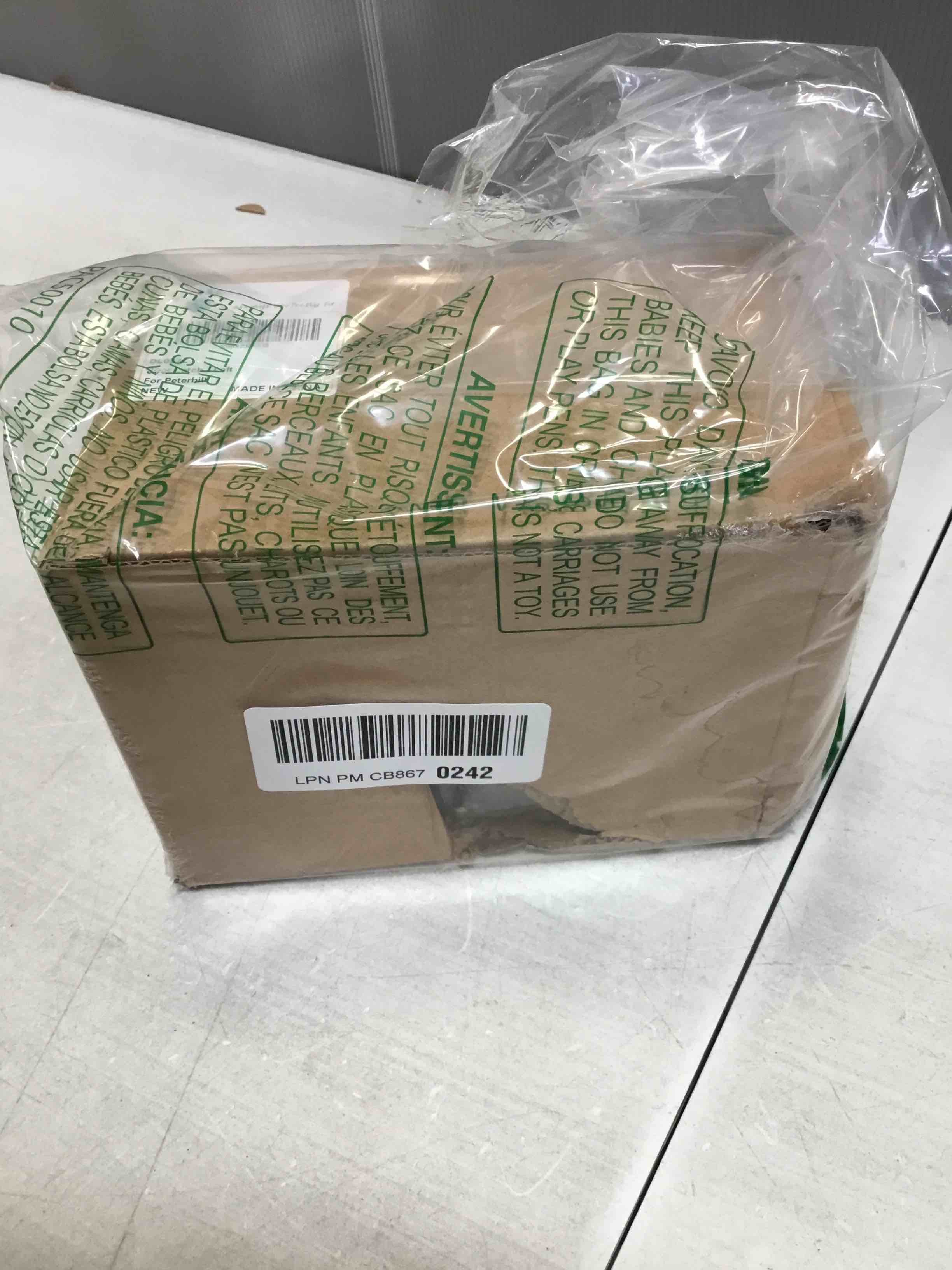 https://s3.amazonaws.com/lotting-images-prod/bidfta/PNK2315411_1746555753553.jpeg