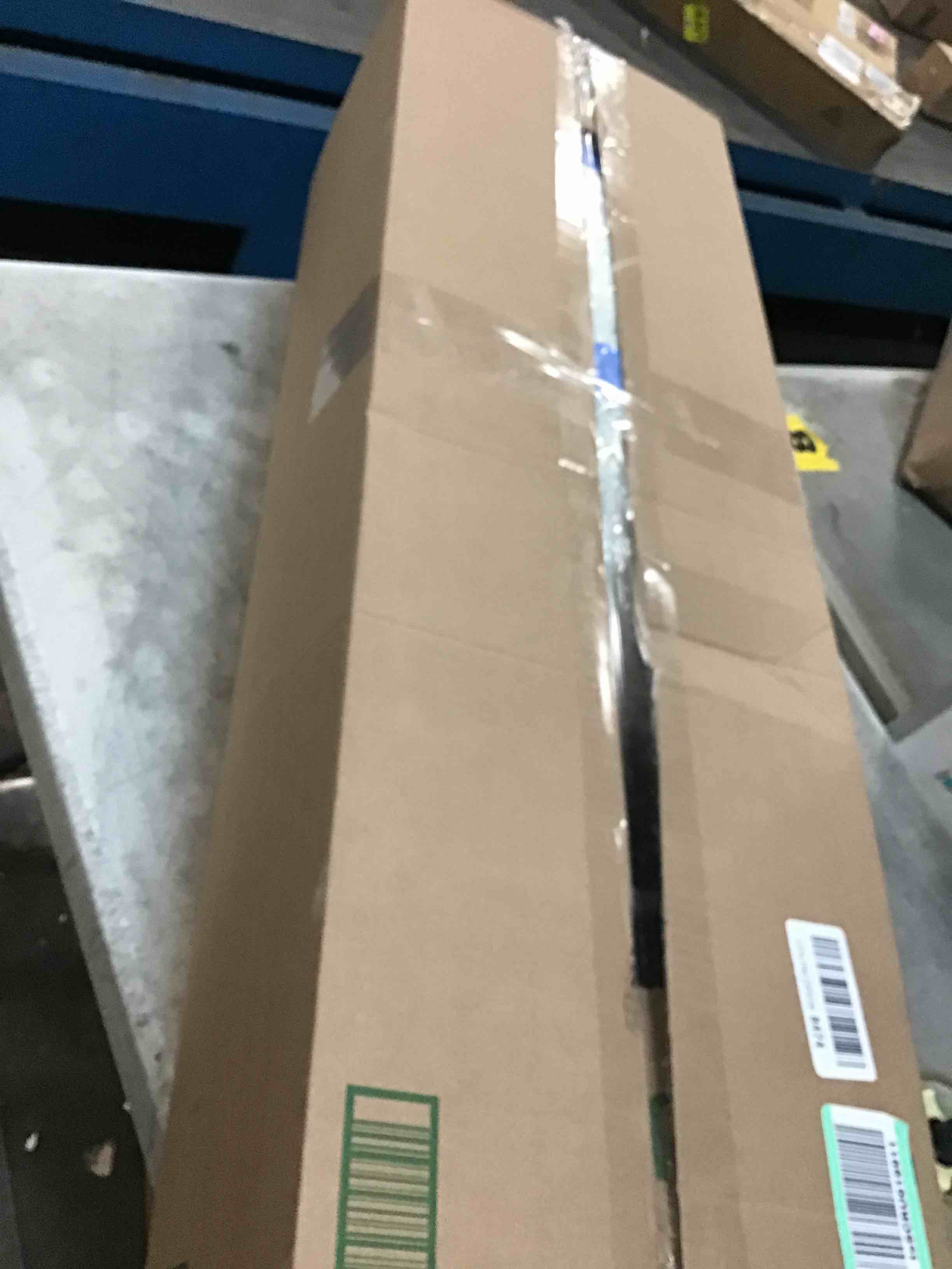 https://s3.amazonaws.com/lotting-images-prod/bidfta/PNK2317121_1743694969909.jpeg