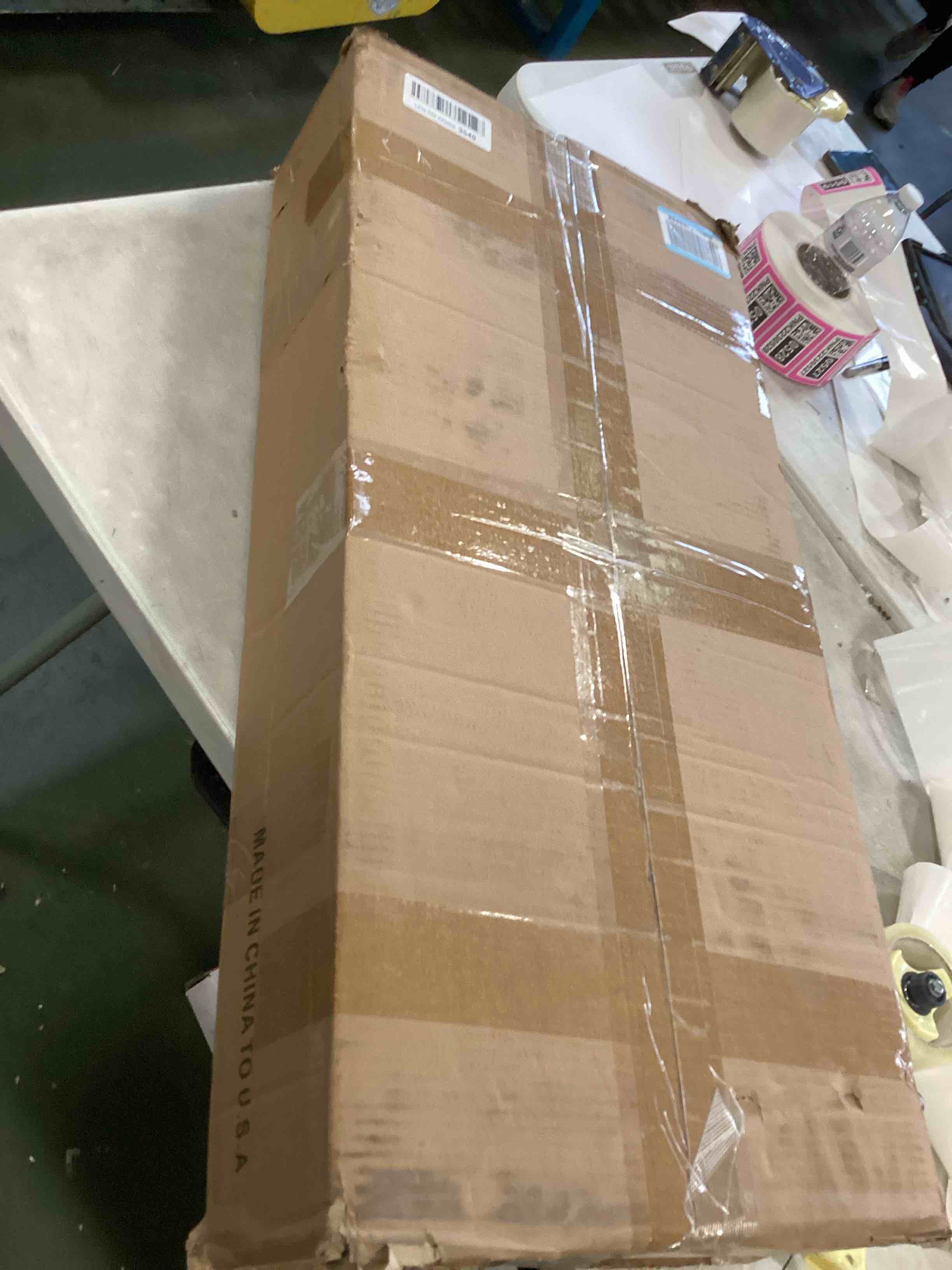 https://s3.amazonaws.com/lotting-images-prod/bidfta/PNK2317310_1743778332272.jpeg
