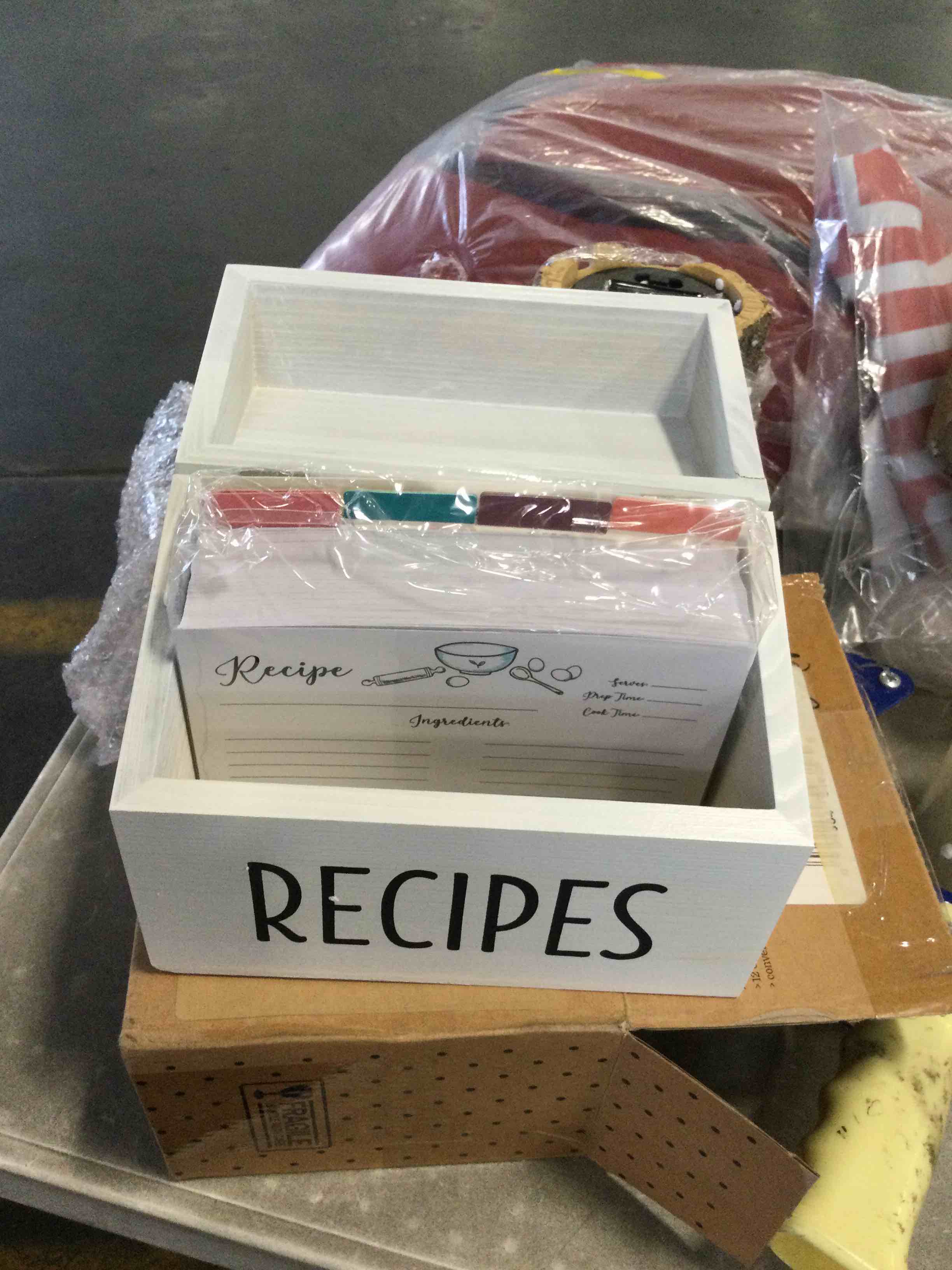 https://s3.amazonaws.com/lotting-images-prod/bidfta/PNK2317829_1744899891006.jpeg