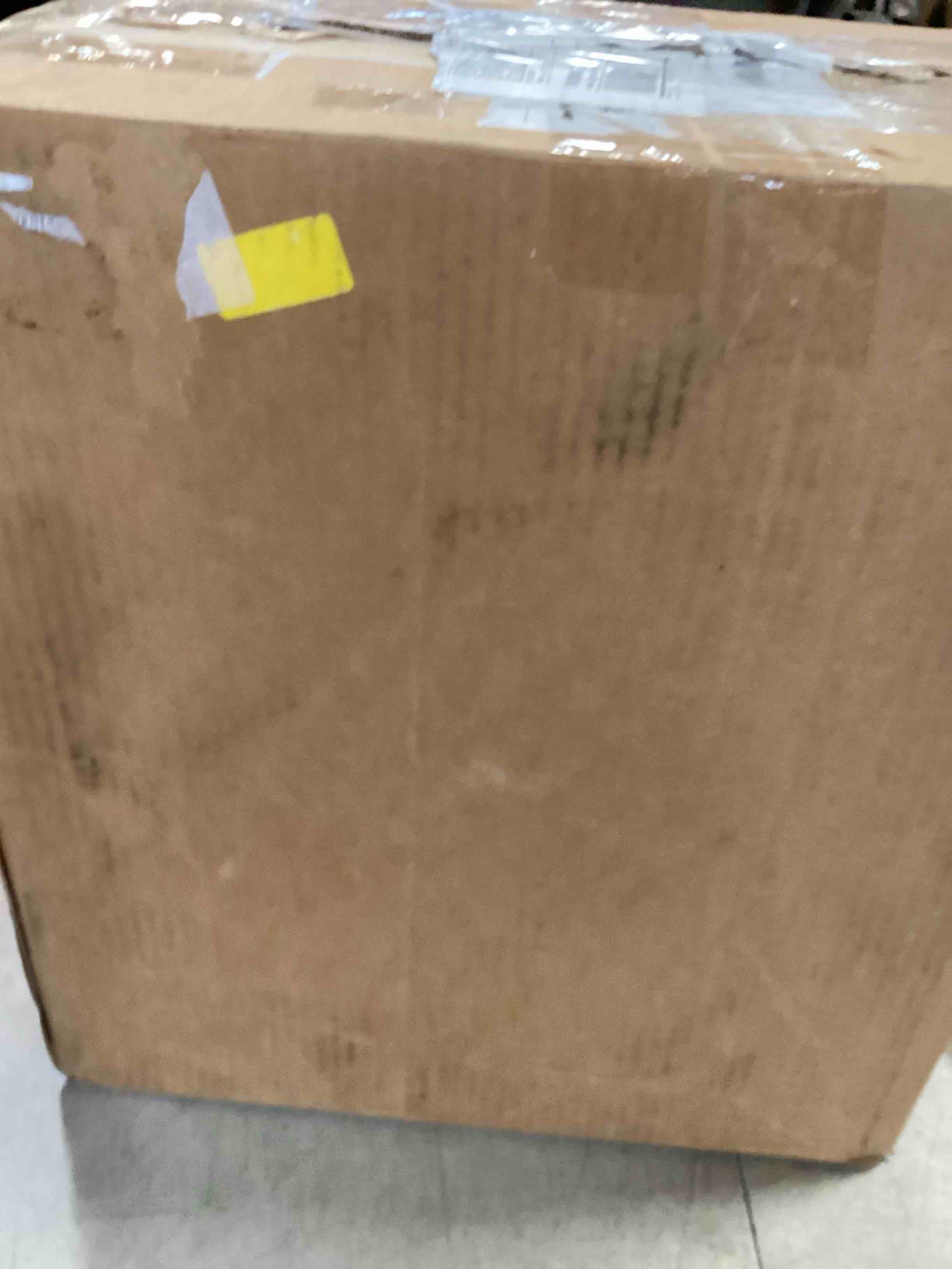 https://s3.amazonaws.com/lotting-images-prod/bidfta/PNK2319361_1745932086907.jpeg