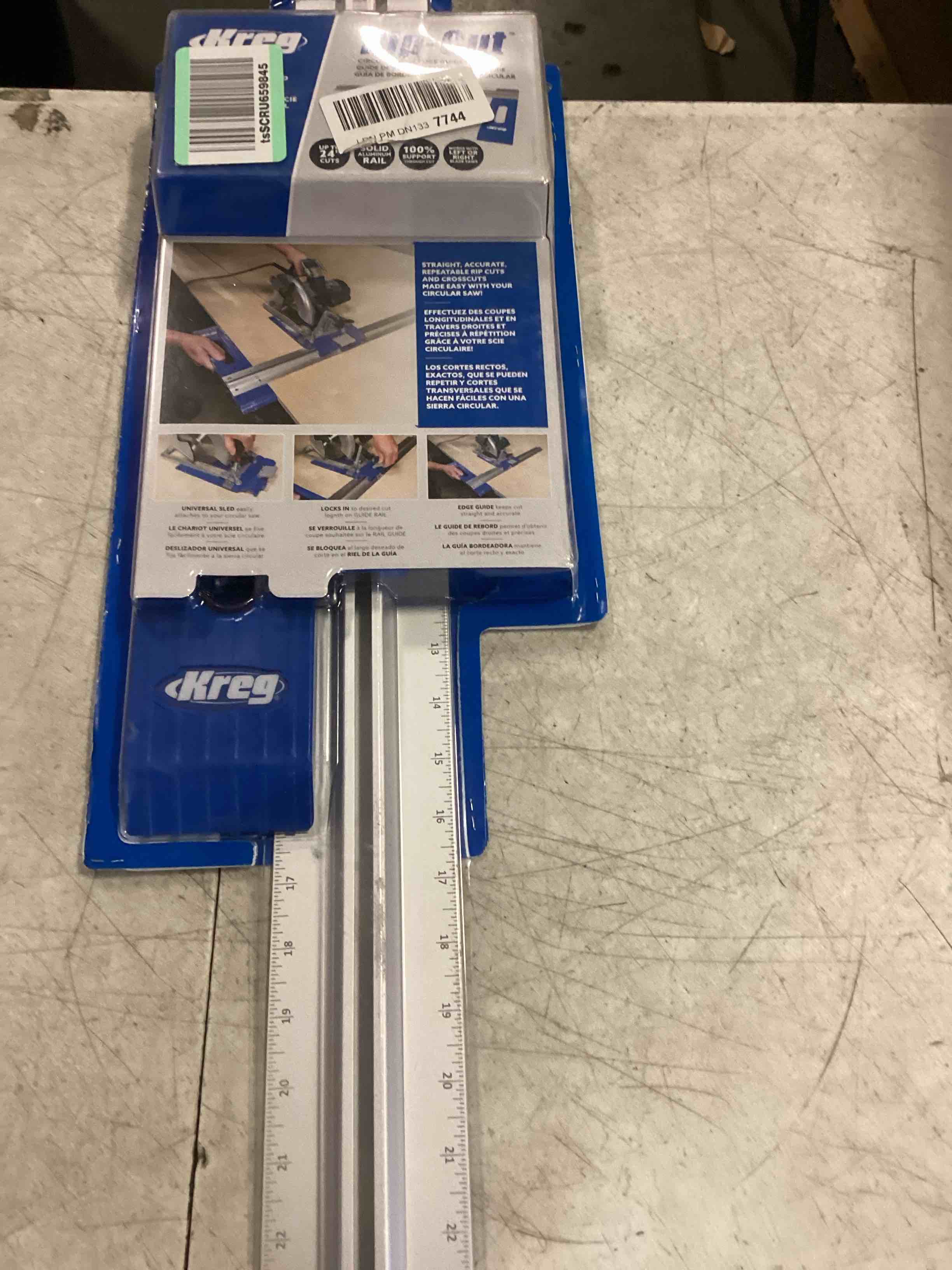 https://s3.amazonaws.com/lotting-images-prod/bidfta/PNK2319383_1745929212928.jpeg