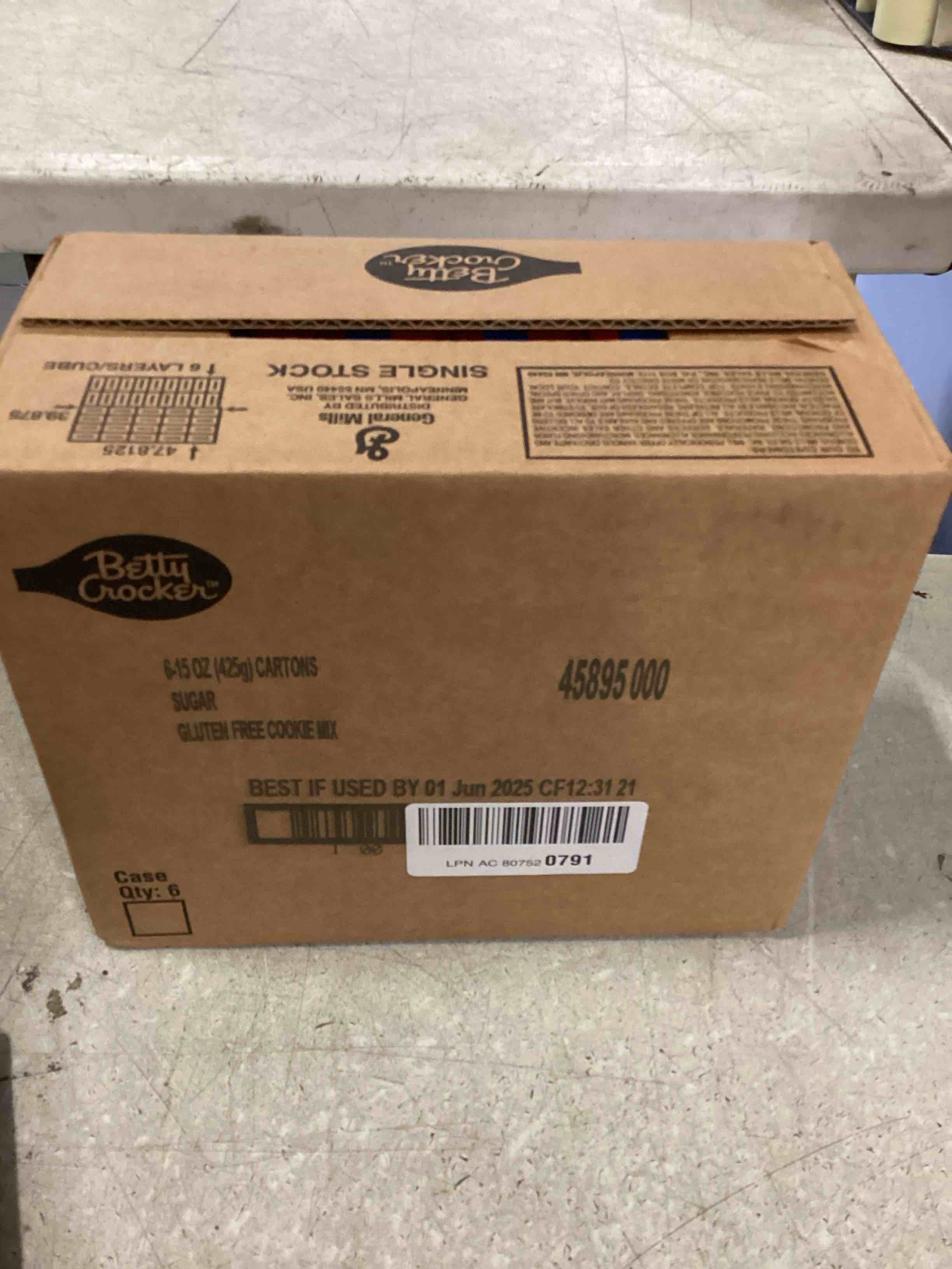 https://s3.amazonaws.com/lotting-images-prod/bidfta/PNK2319519_1746039059791.jpeg