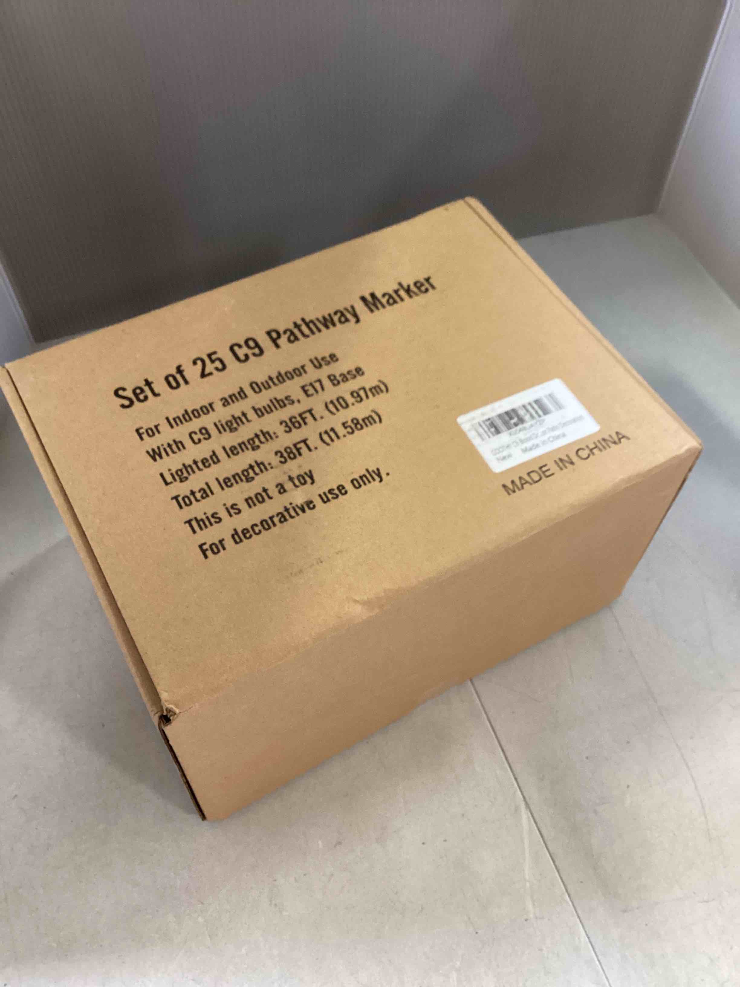 https://s3.amazonaws.com/lotting-images-prod/bidfta/PNK2321992_1744920155600.jpeg
