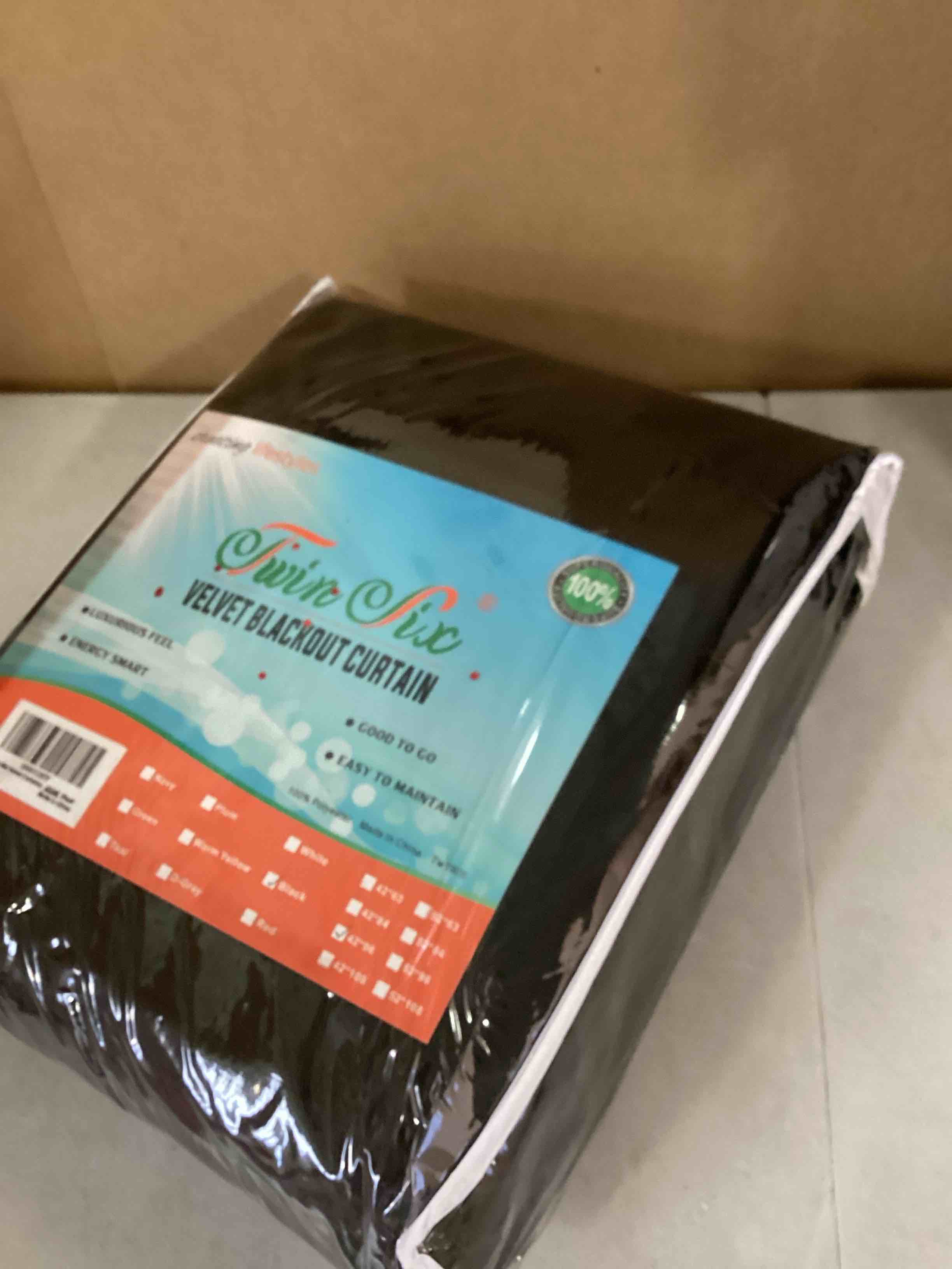https://s3.amazonaws.com/lotting-images-prod/bidfta/PNK2322531_1745522179825.jpeg