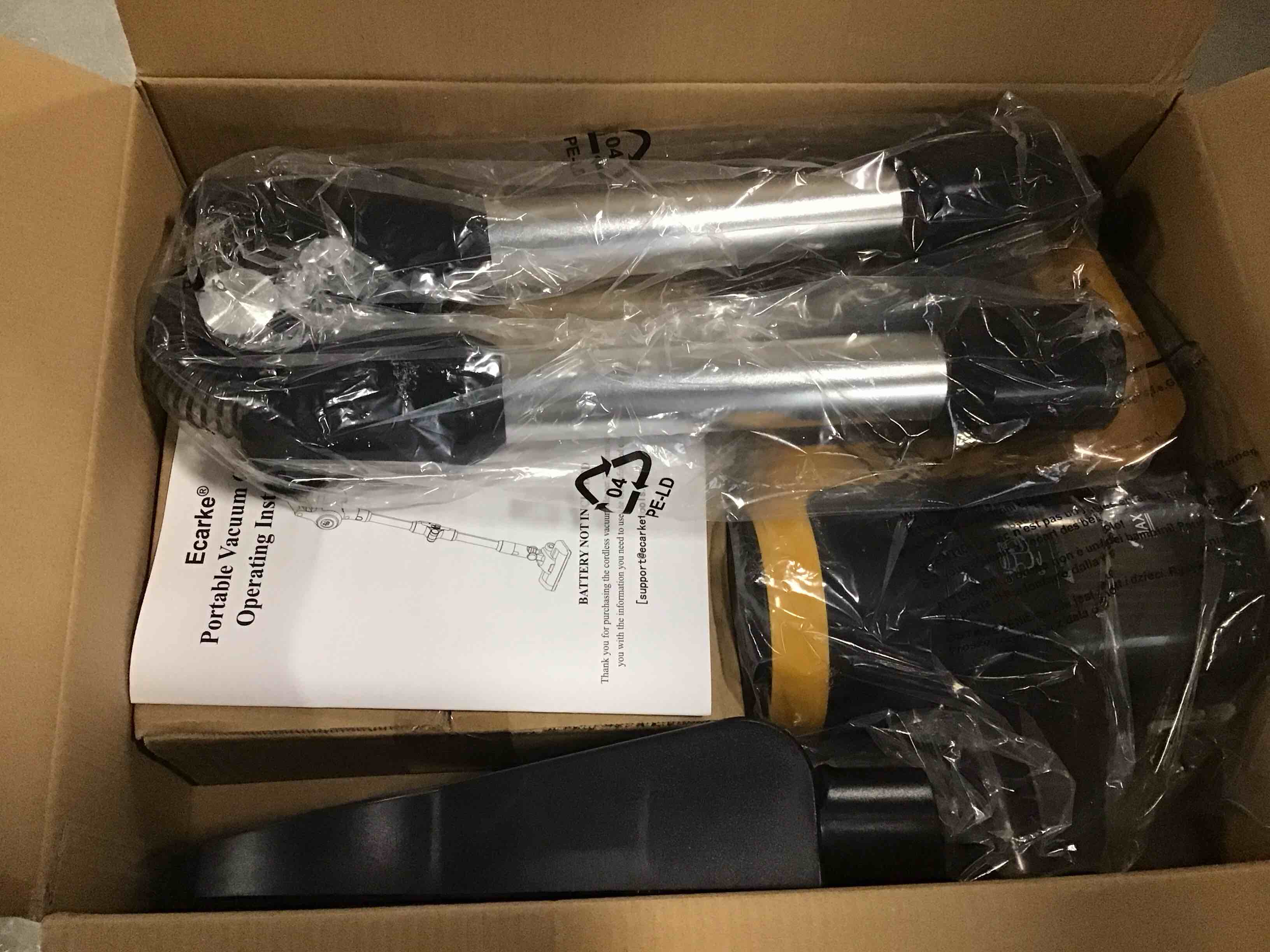 https://s3.amazonaws.com/lotting-images-prod/bidfta/PNK2324589_1745950910287.jpeg