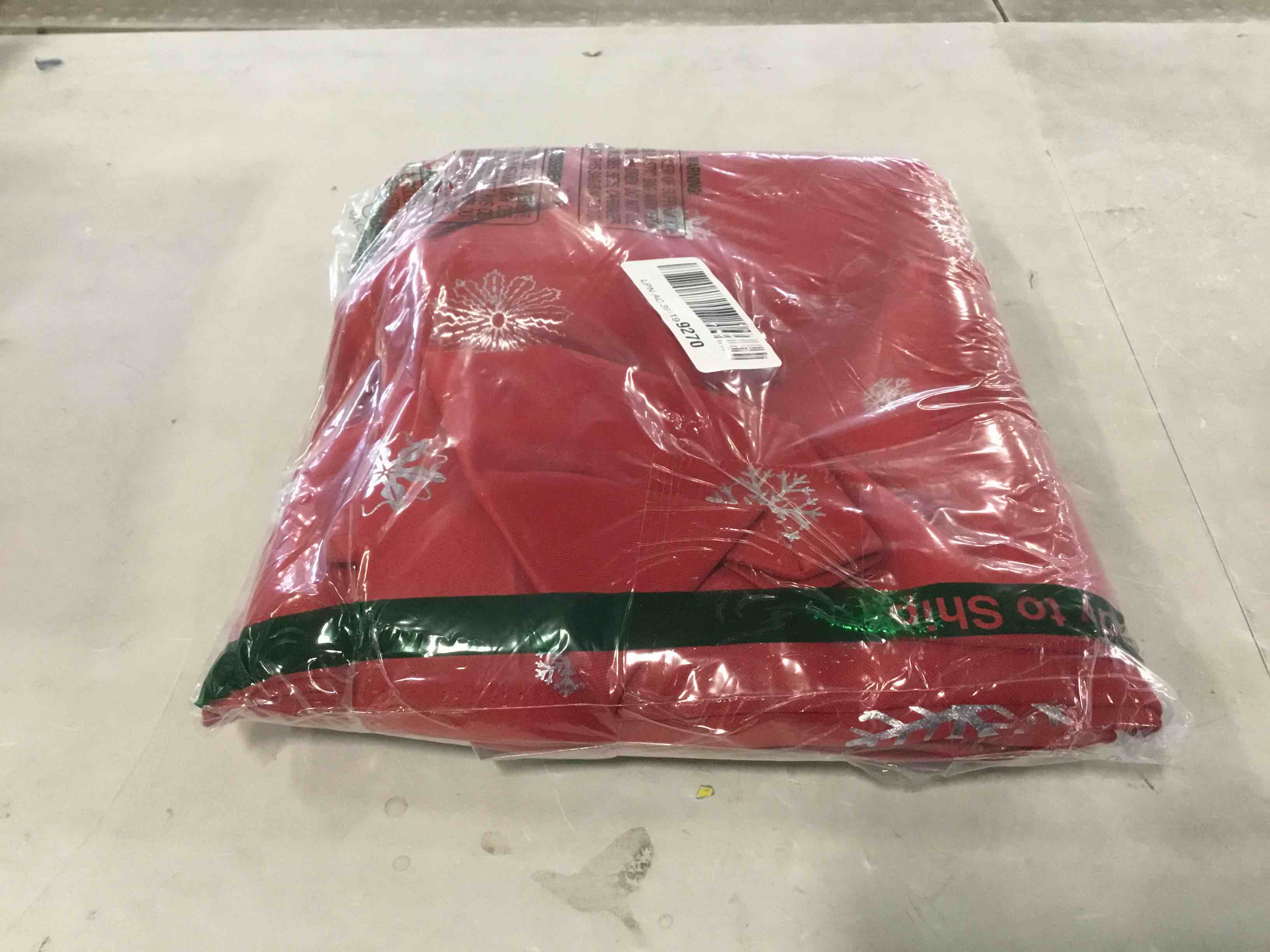 https://s3.amazonaws.com/lotting-images-prod/bidfta/PNK2327169_1741800538207.jpeg